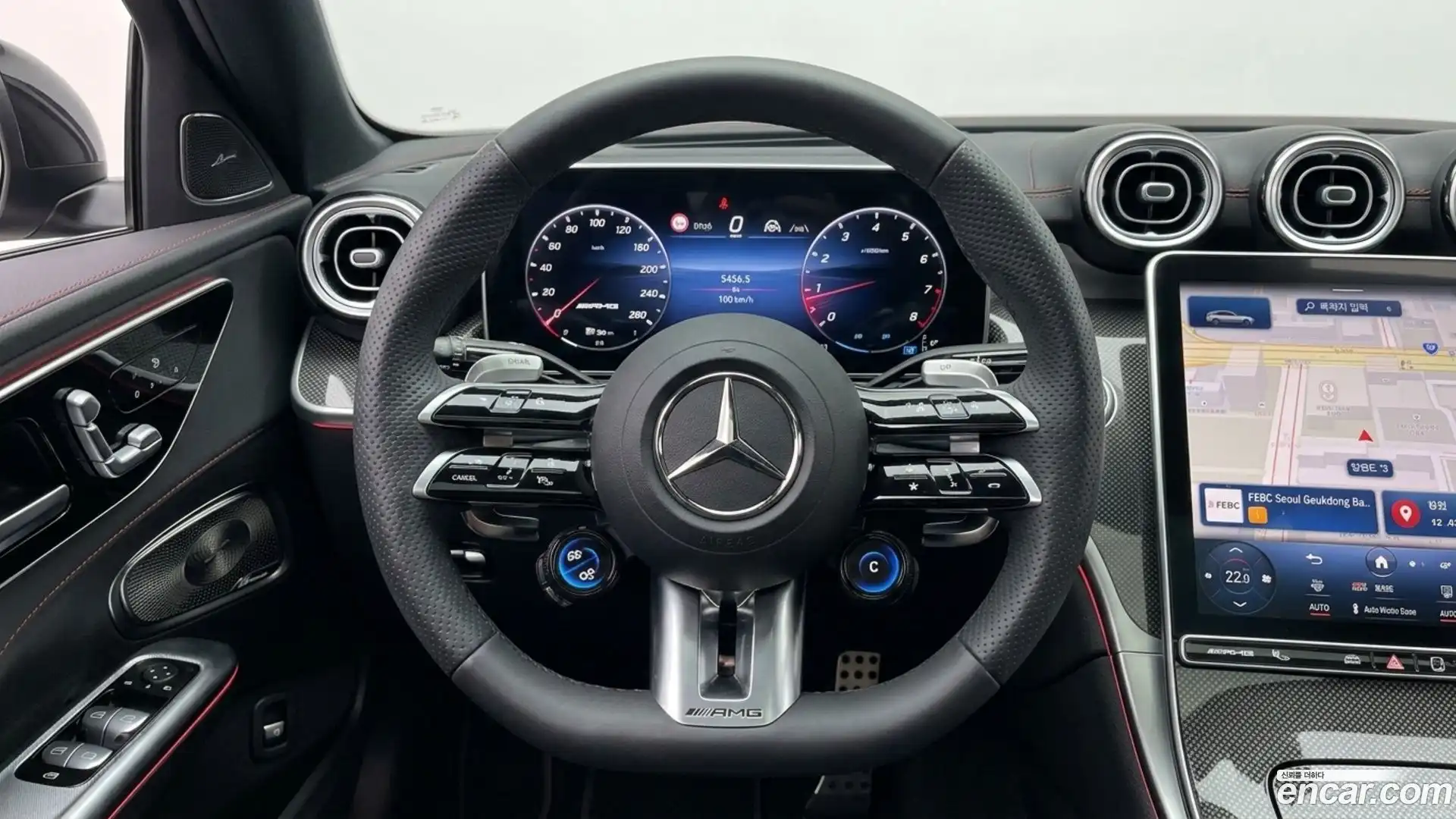 GLC-Class Mercedes-Benz 2026.1-INNER-010