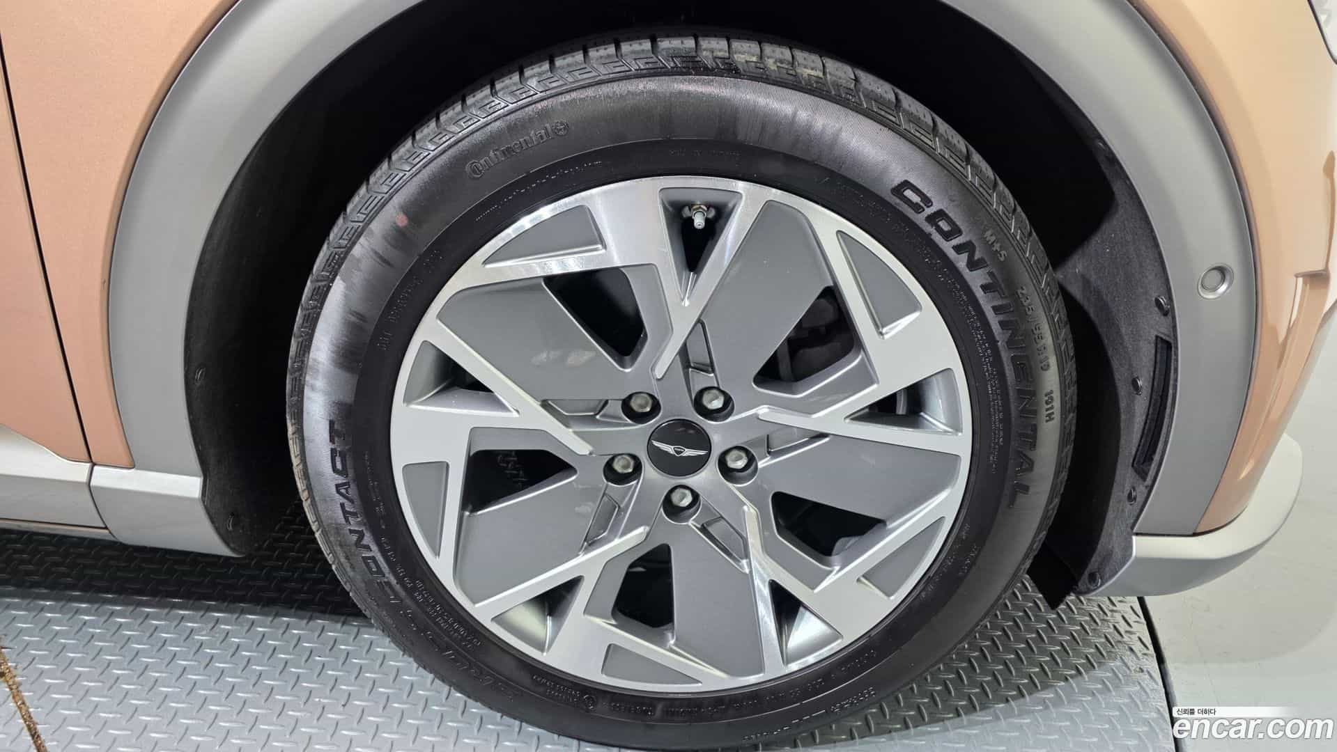 GV60 Genesis 2022.6-OUTER-005