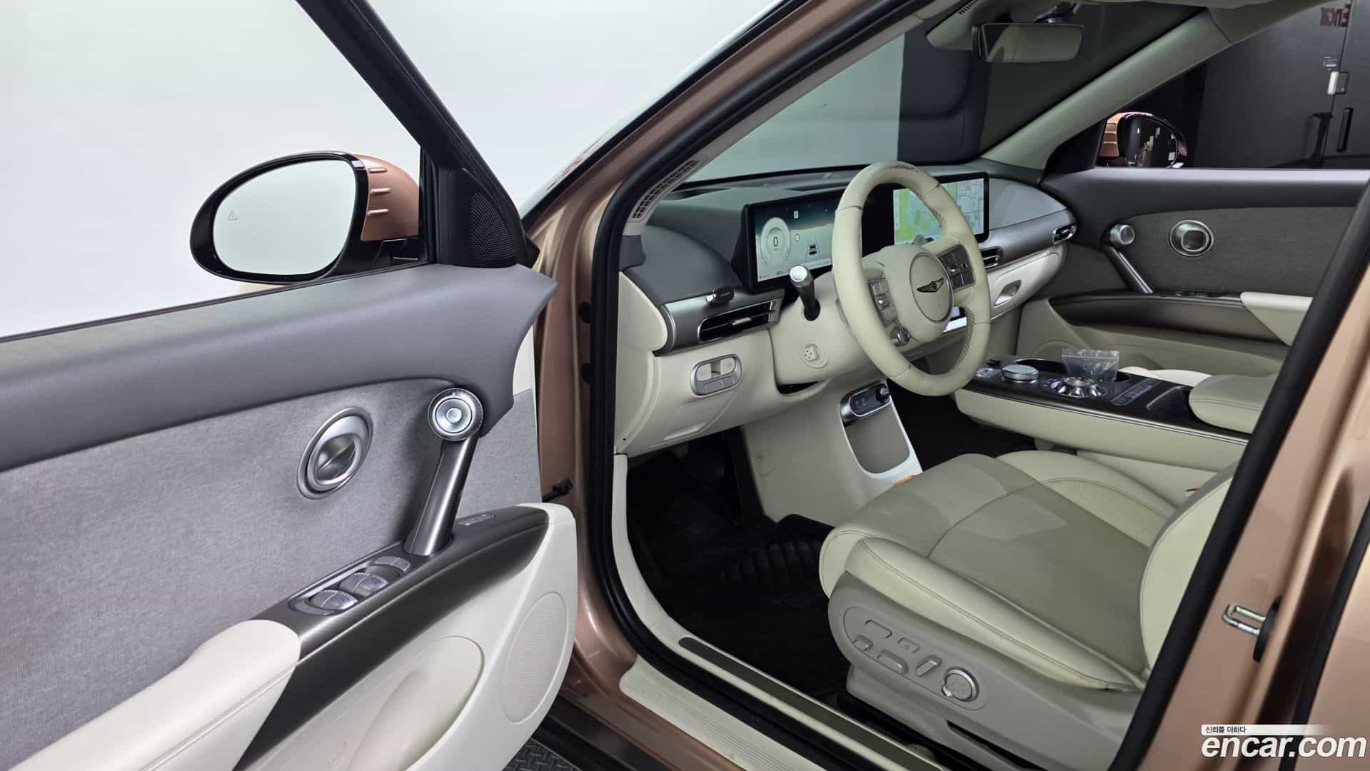 GV60 Genesis 2022.6-INNER-010