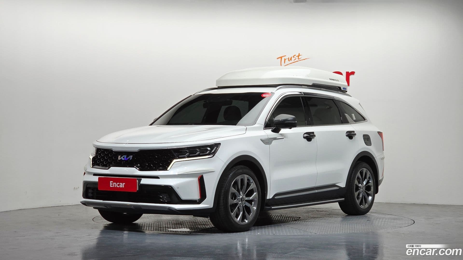 Main__Slider__Photo:Sorento Kia 2021.7-0