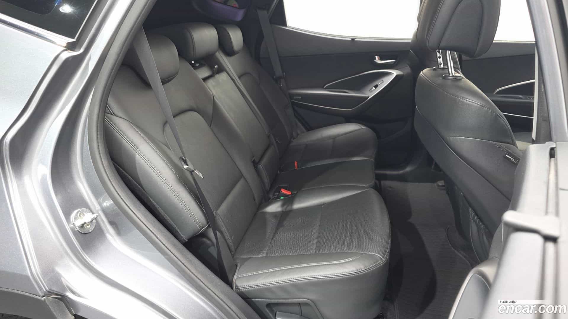 Santafe Hyundai 2017.7-OPTION-016