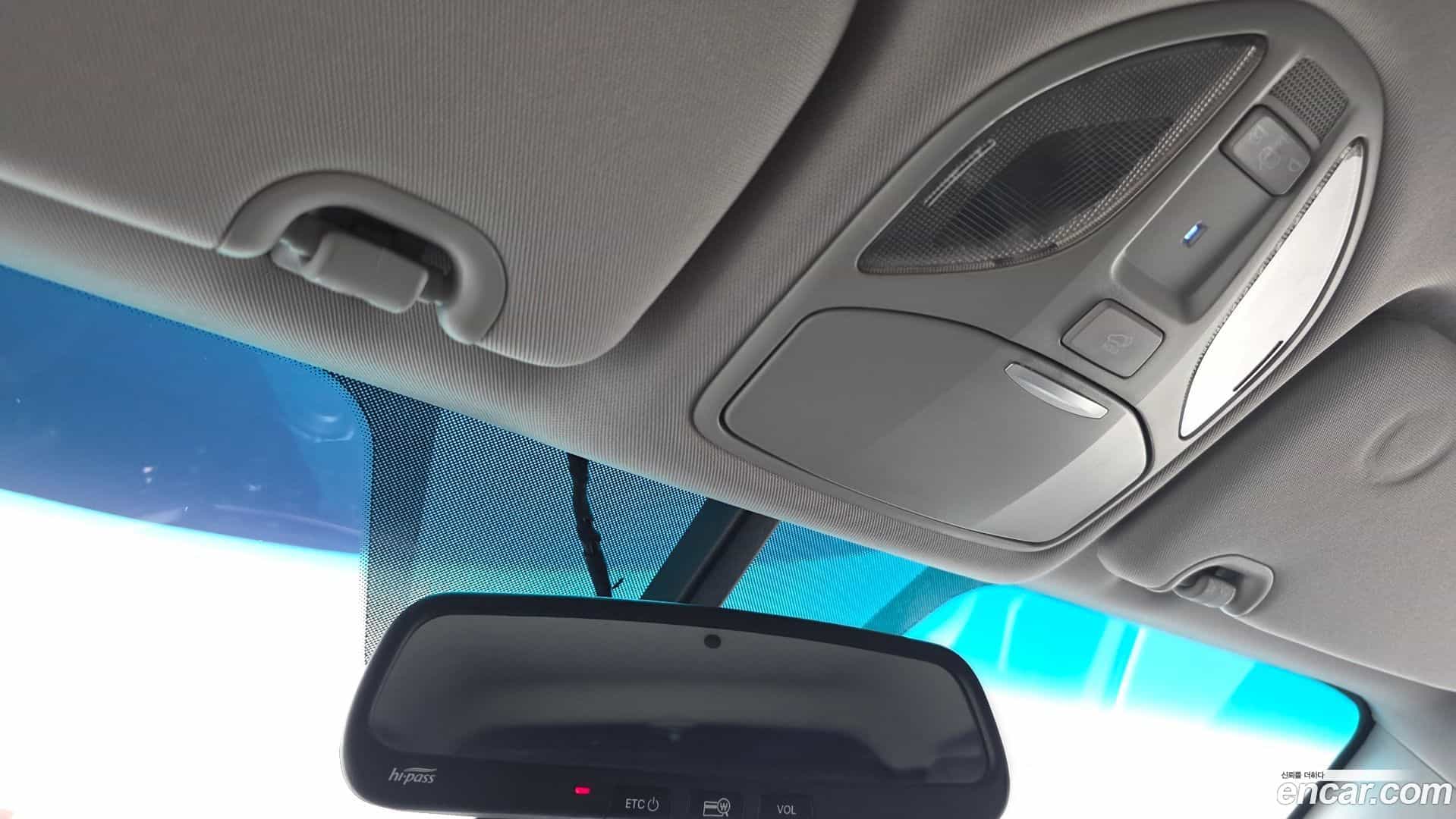 Santafe Hyundai 2017.7-OPTION-023