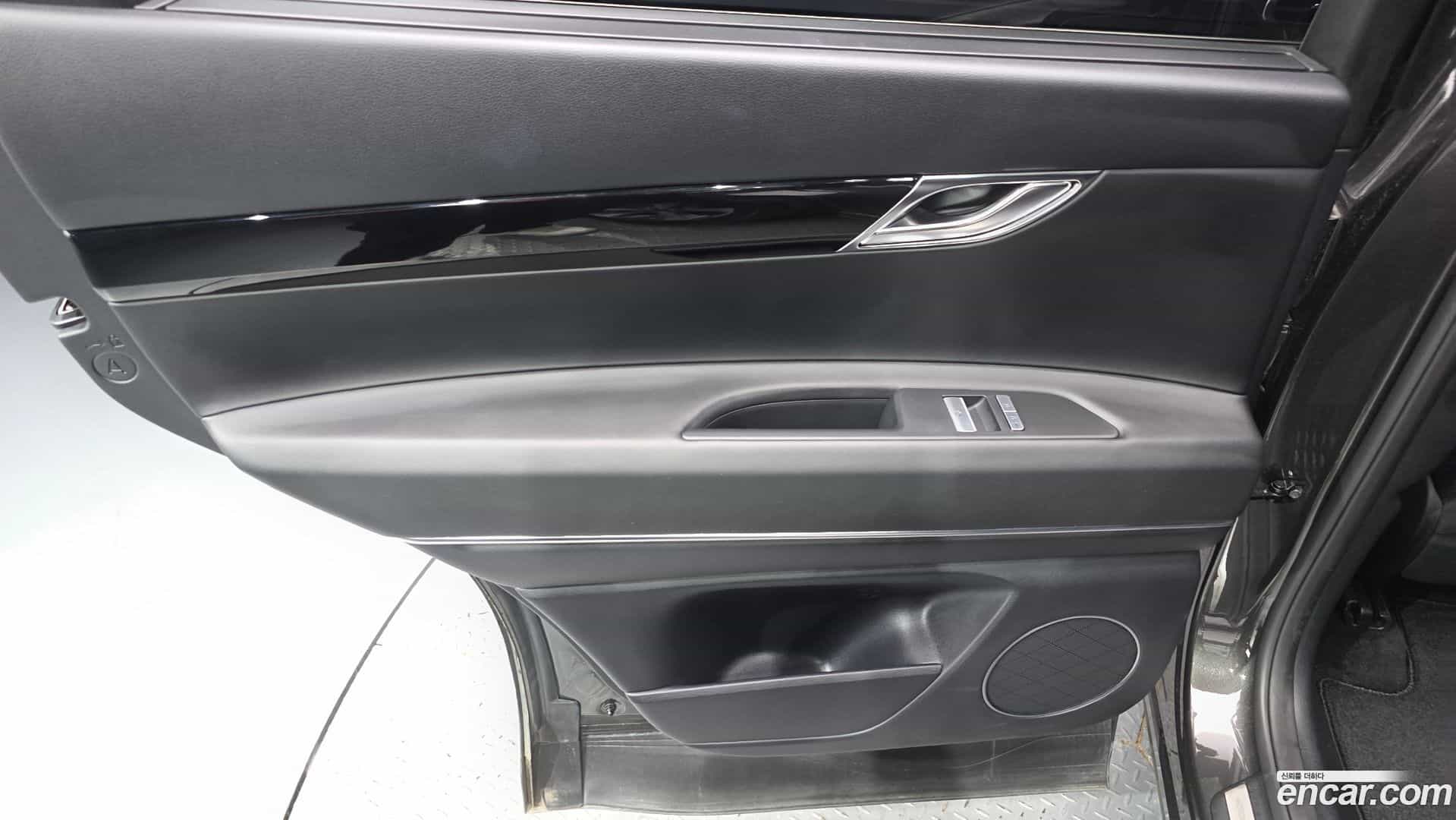 GV80 Genesis 2023.4-INNER-035