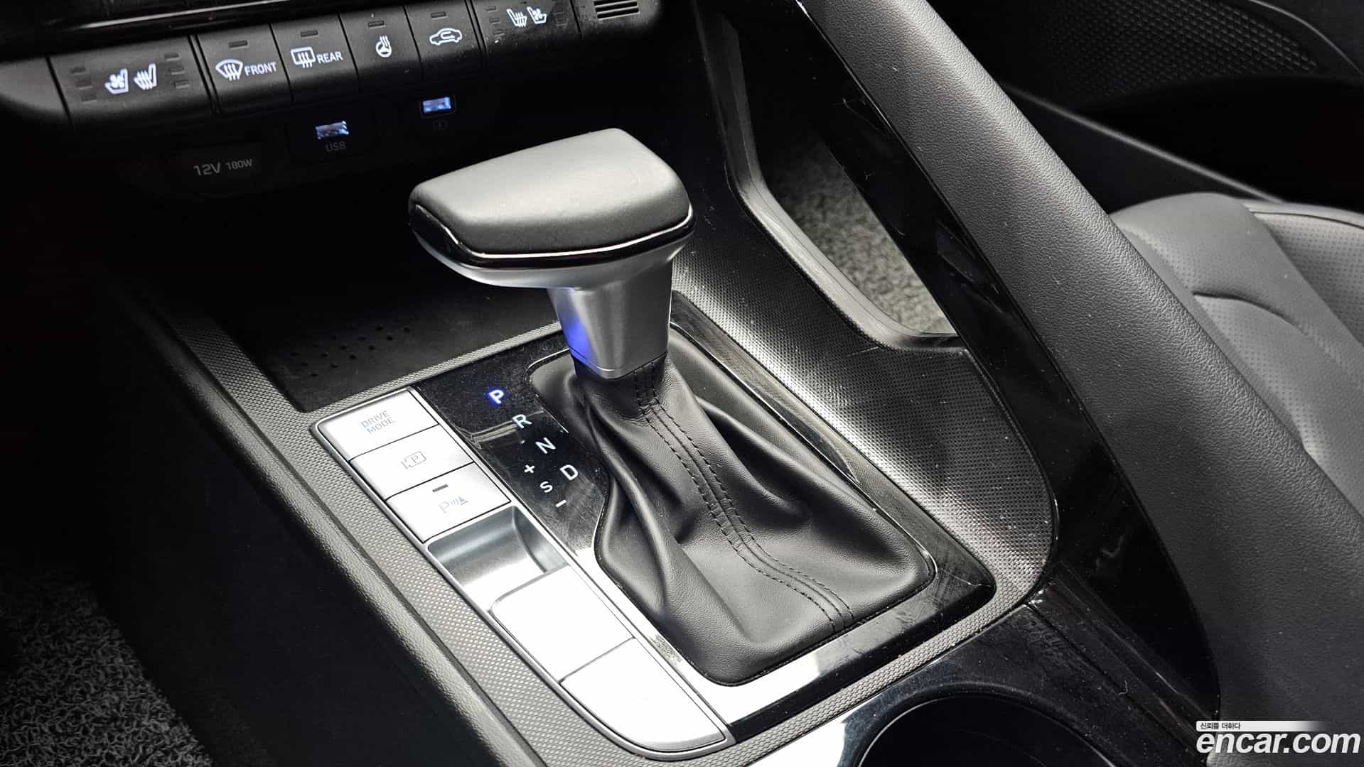 AVANTE Hyundai 2021.0-INNER-009