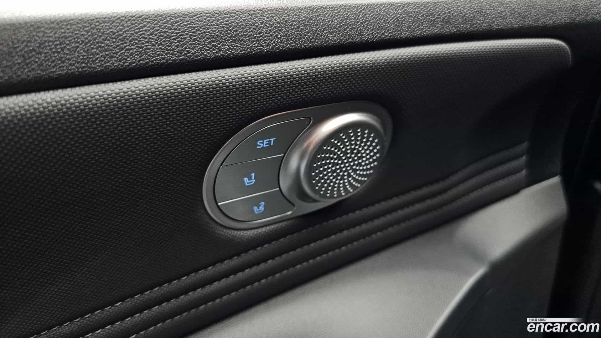 AVANTE Hyundai 2021.0-OPTION-042