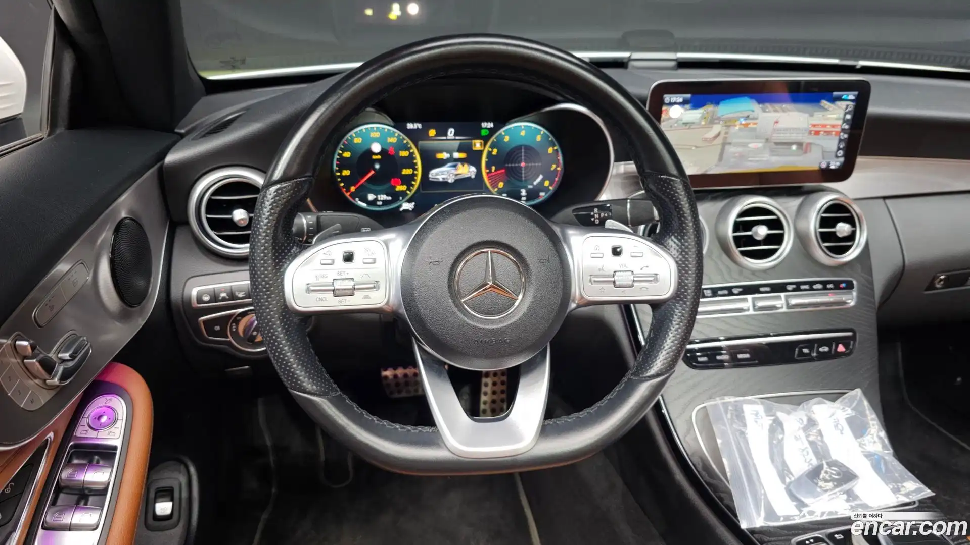 C-Class Mercedes-Benz 2021.5-OPTION-018