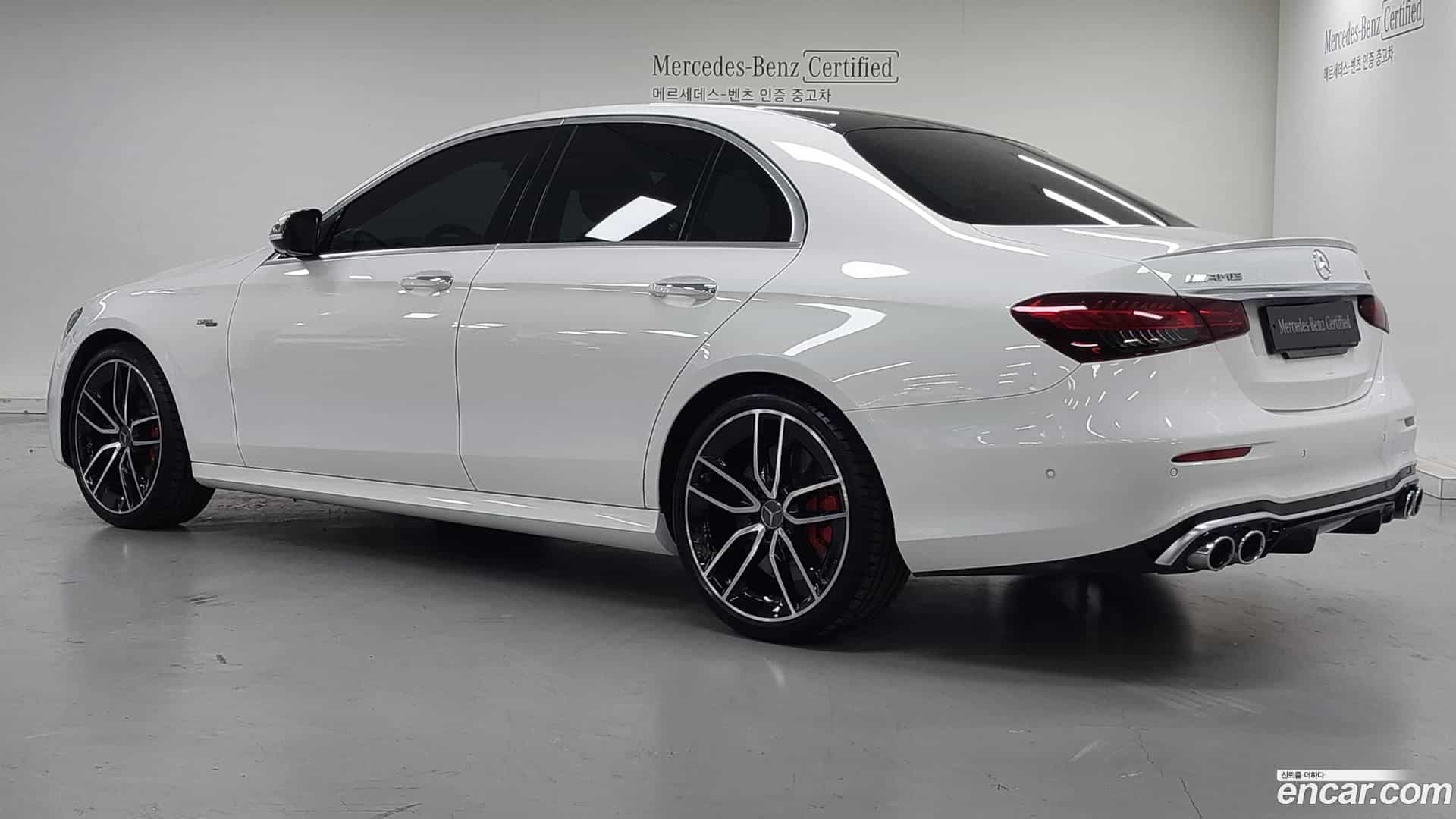 E-Class Mercedes-Benz 2021.11-OUTER-002