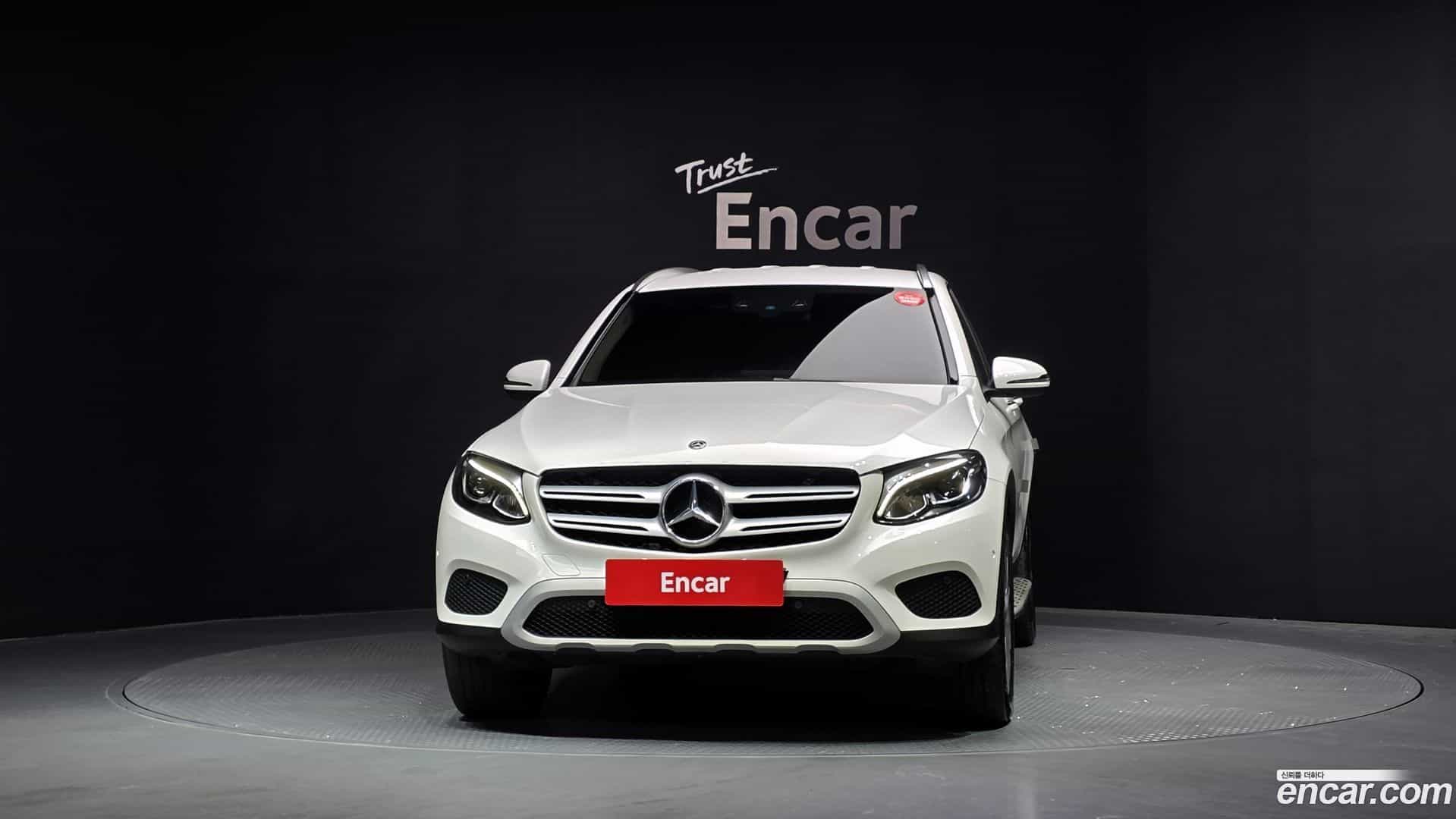 GLC-Class Mercedes-Benz 2018.9-OUTER-003