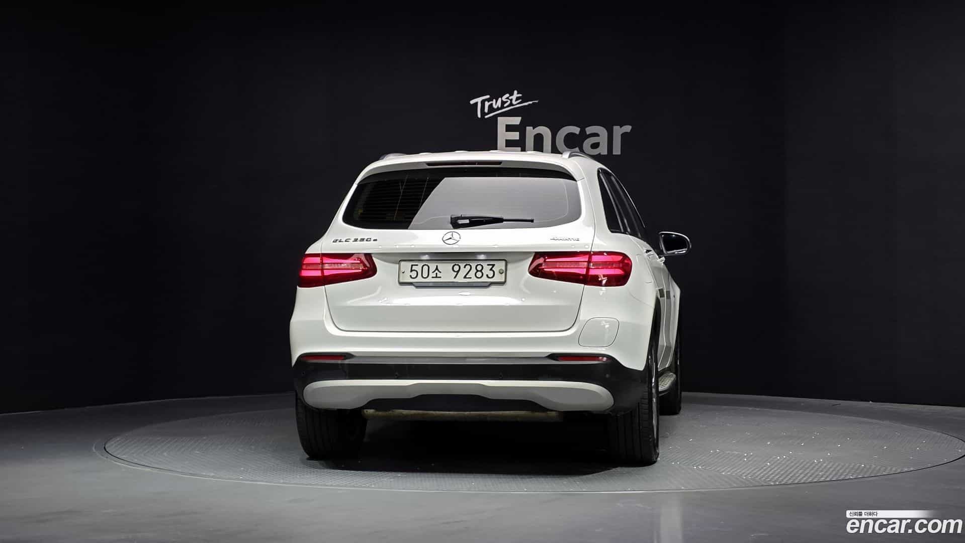 GLC-Class Mercedes-Benz 2018.9-OUTER-004