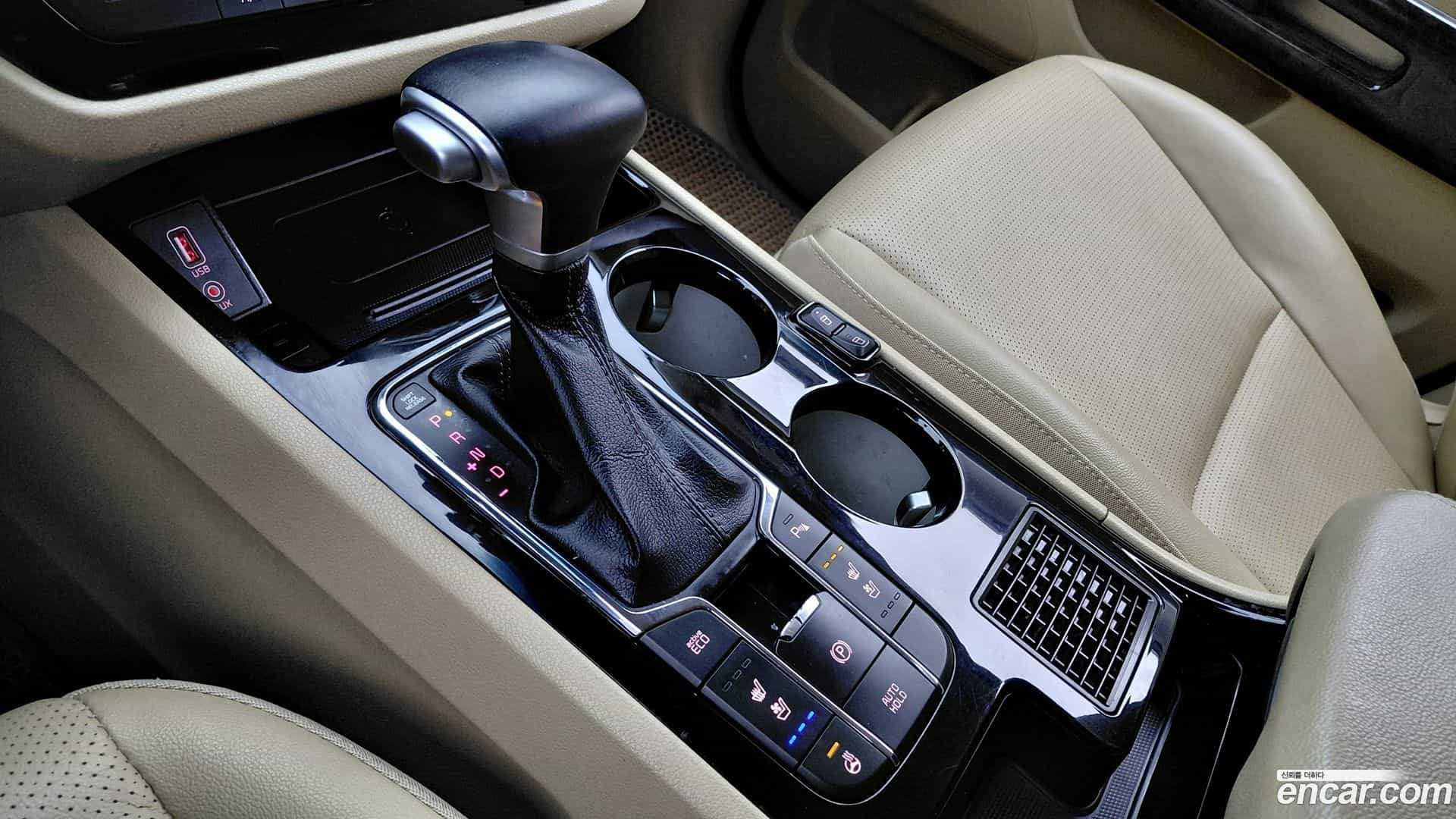 Canival Kia 2020.5-INNER-009