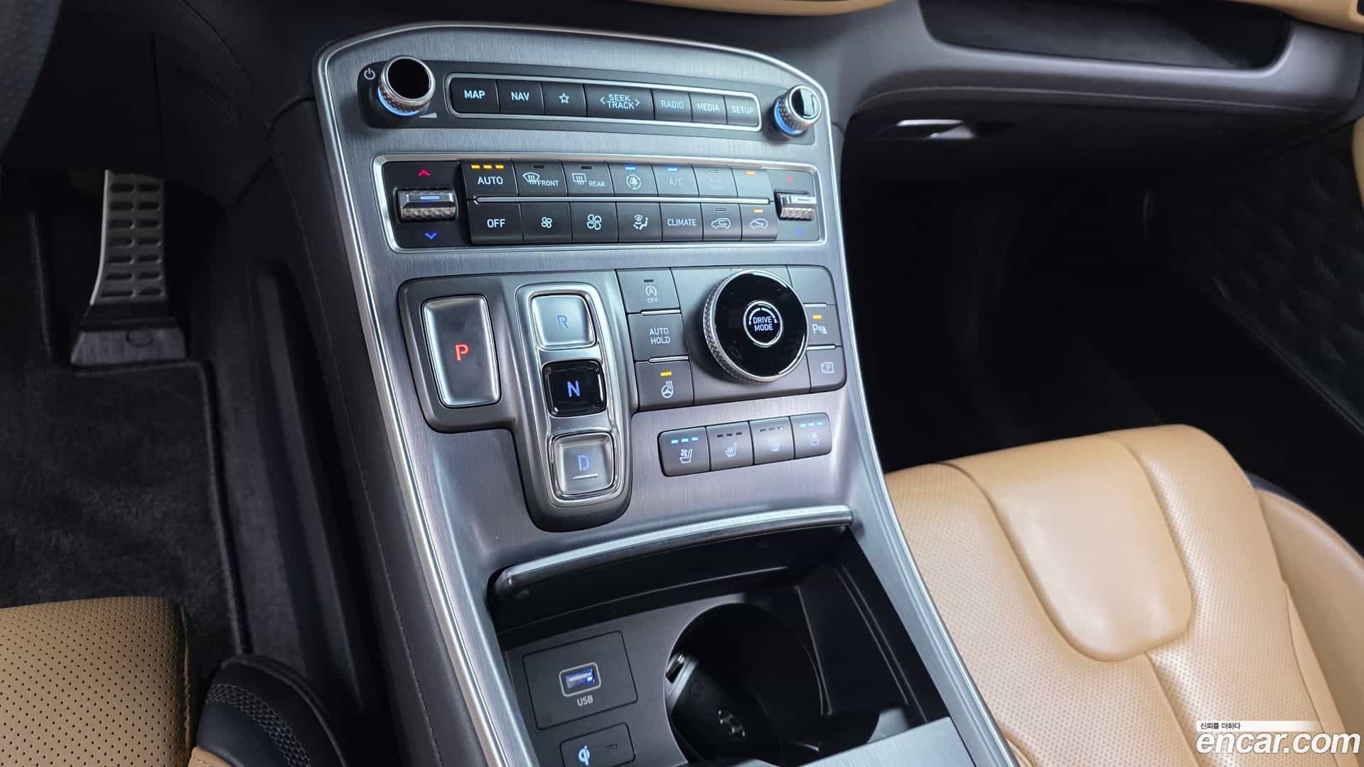 Santafe Hyundai 2022.5-INNER-009