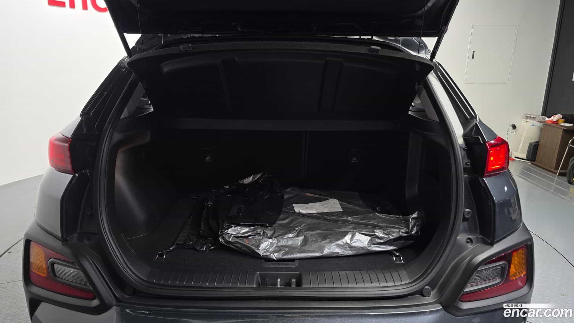 Kona Hyundai 2019.9-OPTION-045