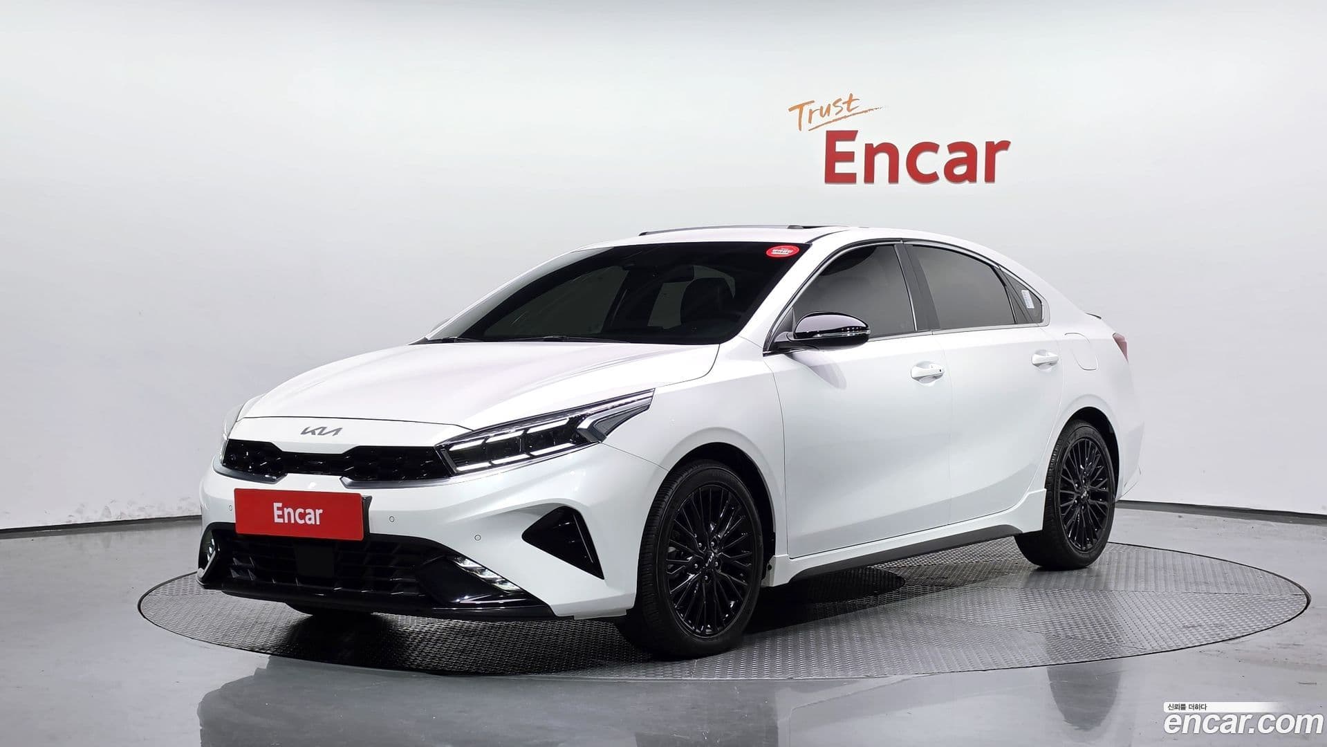 Main__Slider__Photo:K3 Kia 2023.1-0