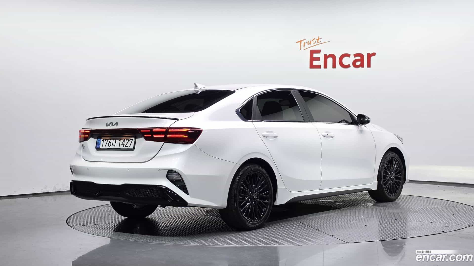 K3 Kia 2023.1-OUTER-002