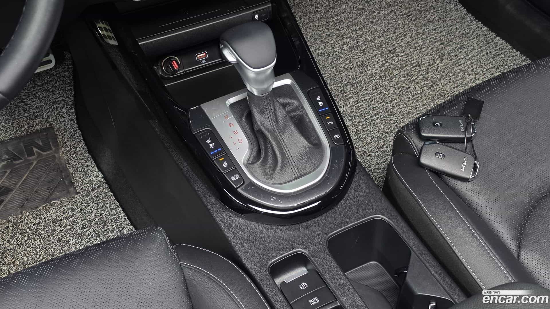 K3 Kia 2023.1-INNER-009