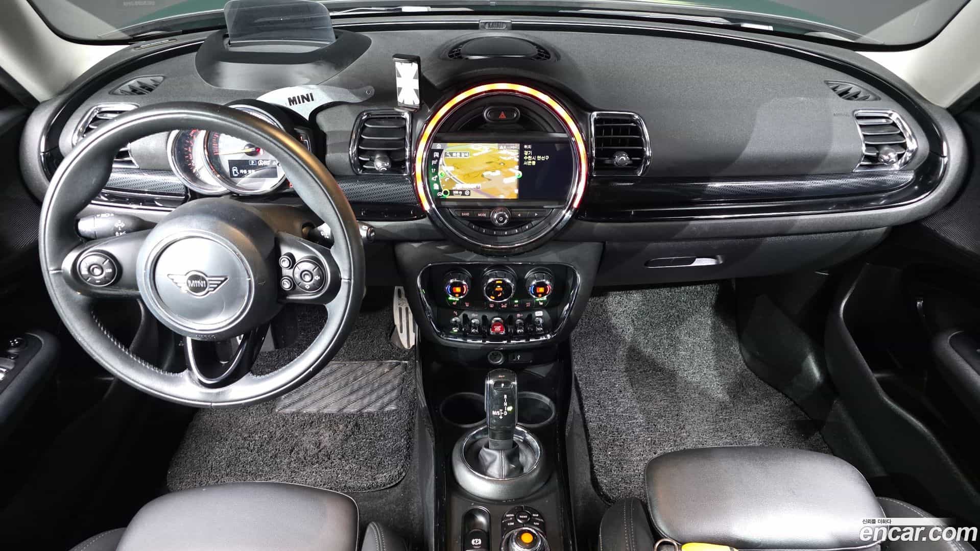 Clubman Mini 2020.6-INNER-007