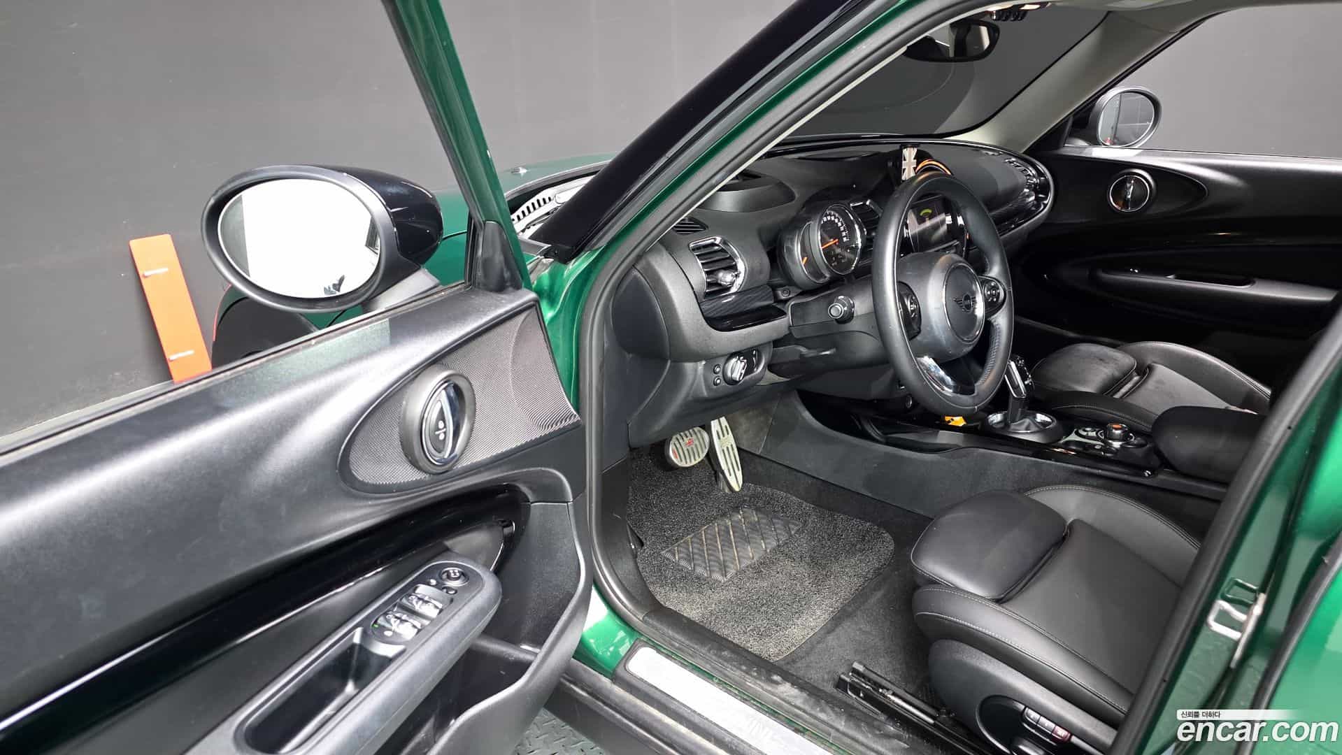 Clubman Mini 2020.6-INNER-010
