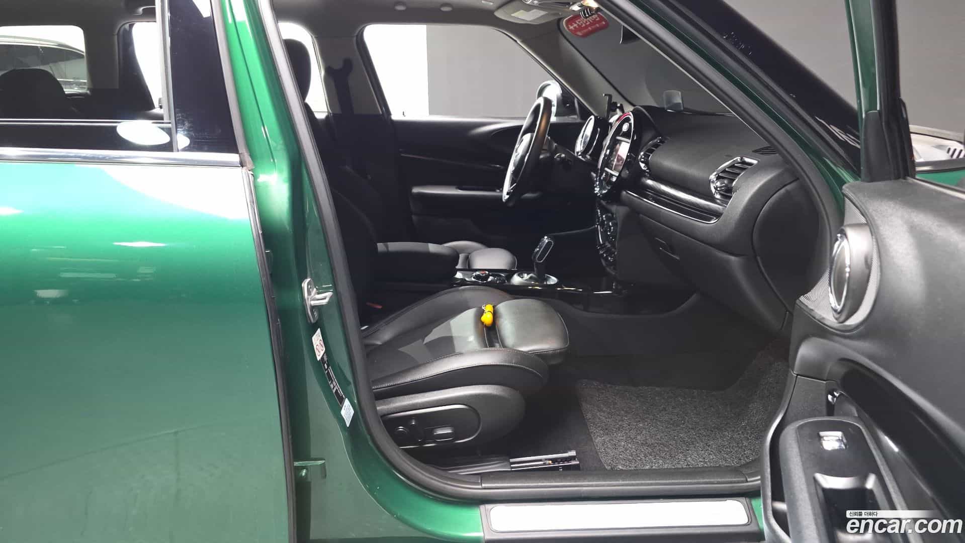 Clubman Mini 2020.6-INNER-036