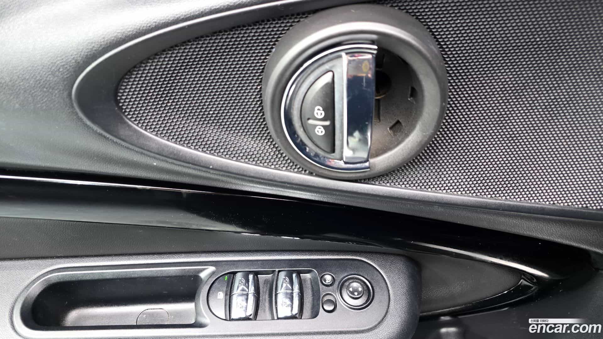 Clubman Mini 2020.6-OPTION-041