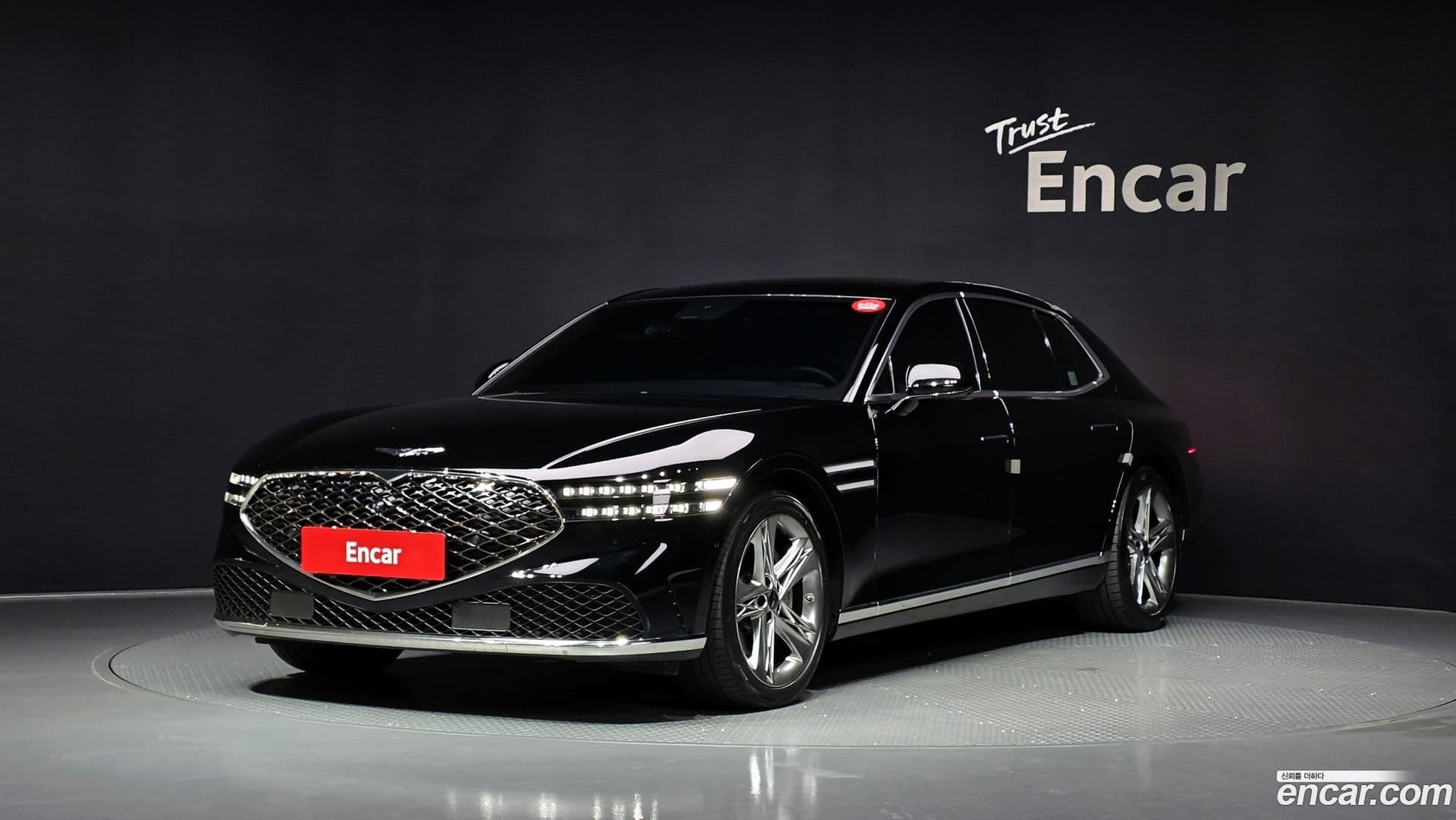 Main__Slider__Photo:G90 Genesis 2022.6-0