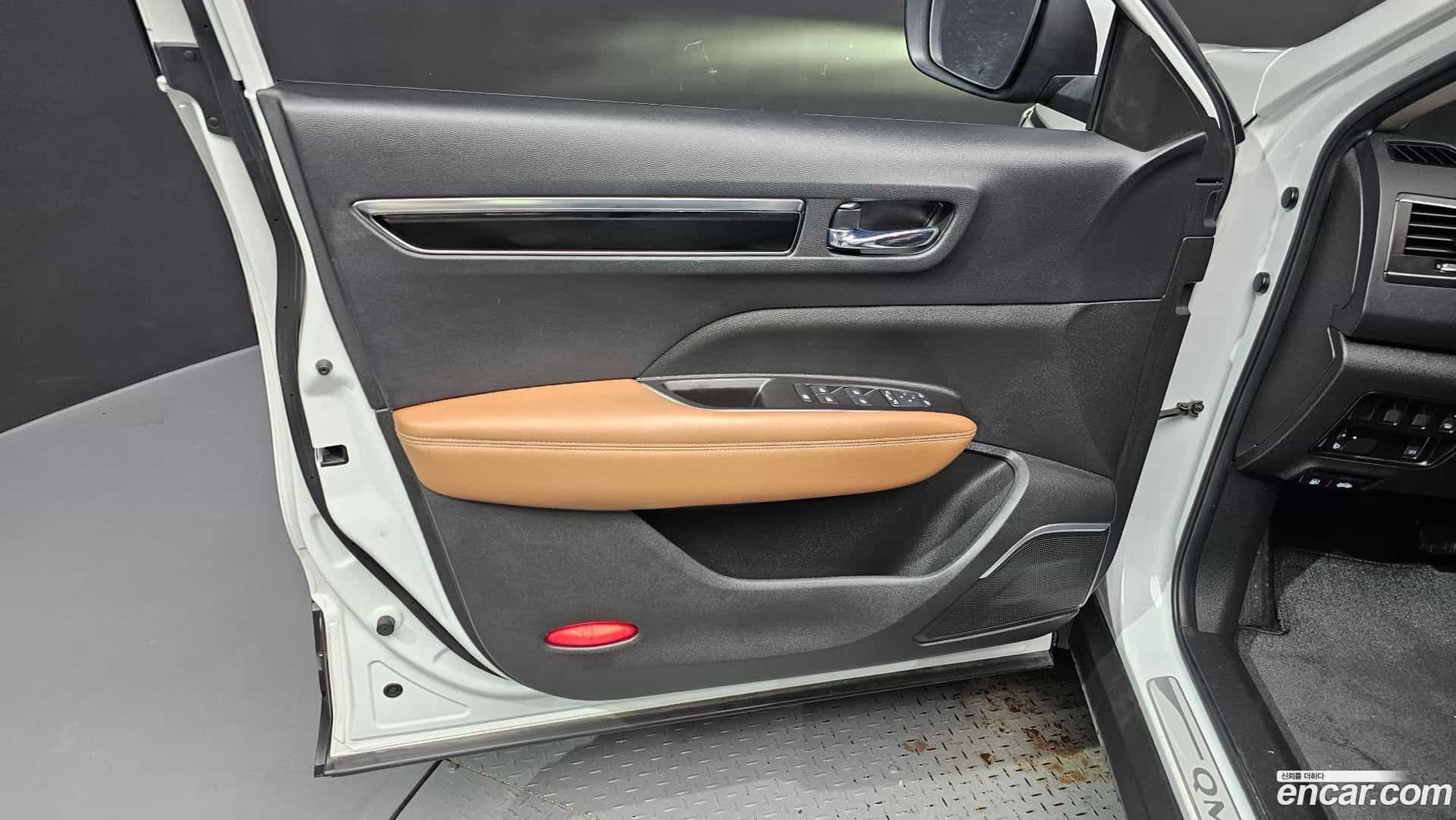 QM6 Renault Korea 2023.3-INNER-034