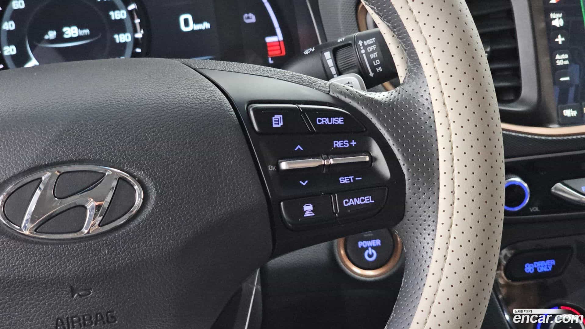 Ioniq Hyundai 2017.10-OPTION-022
