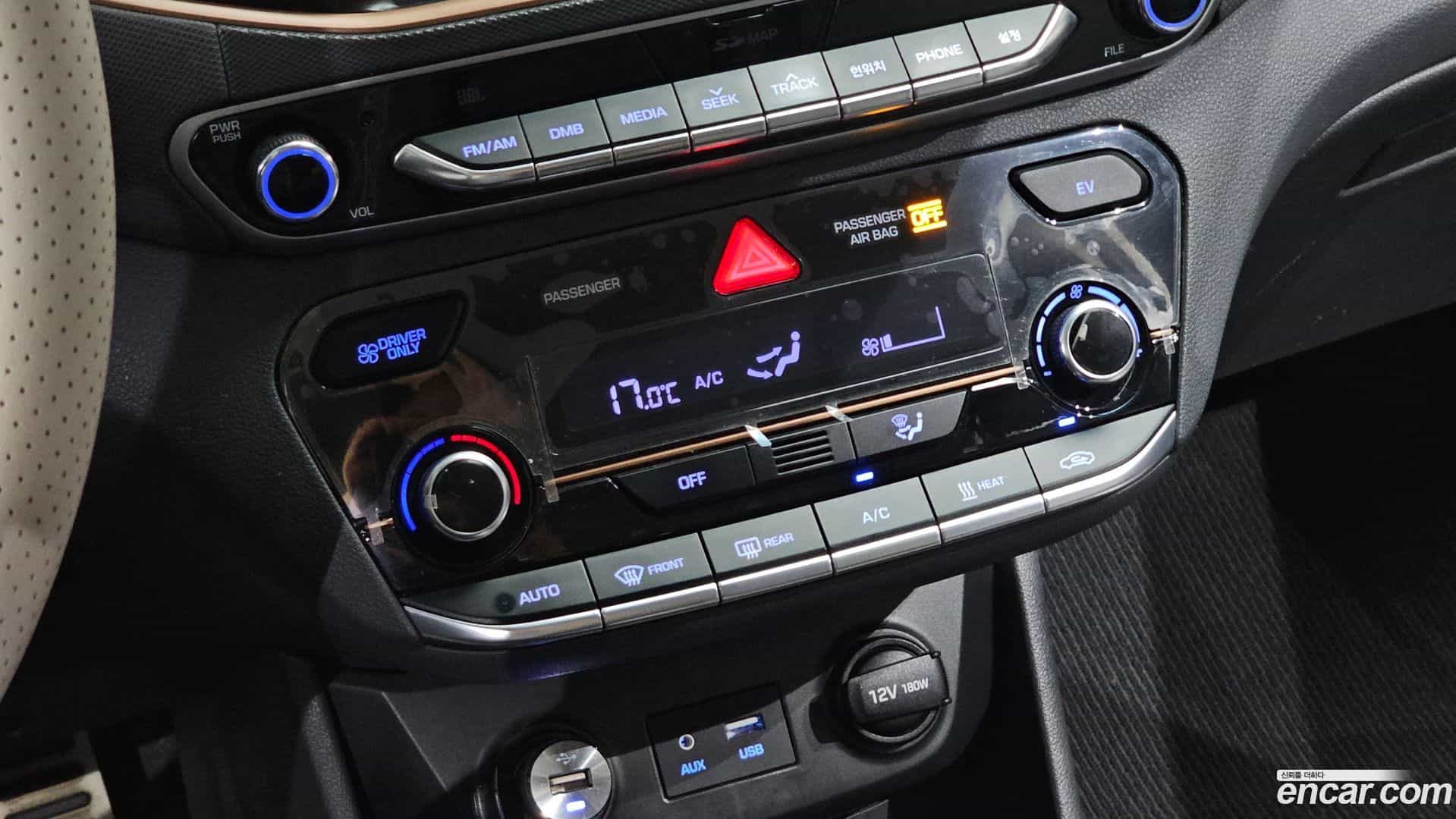 Ioniq Hyundai 2017.10-OPTION-040
