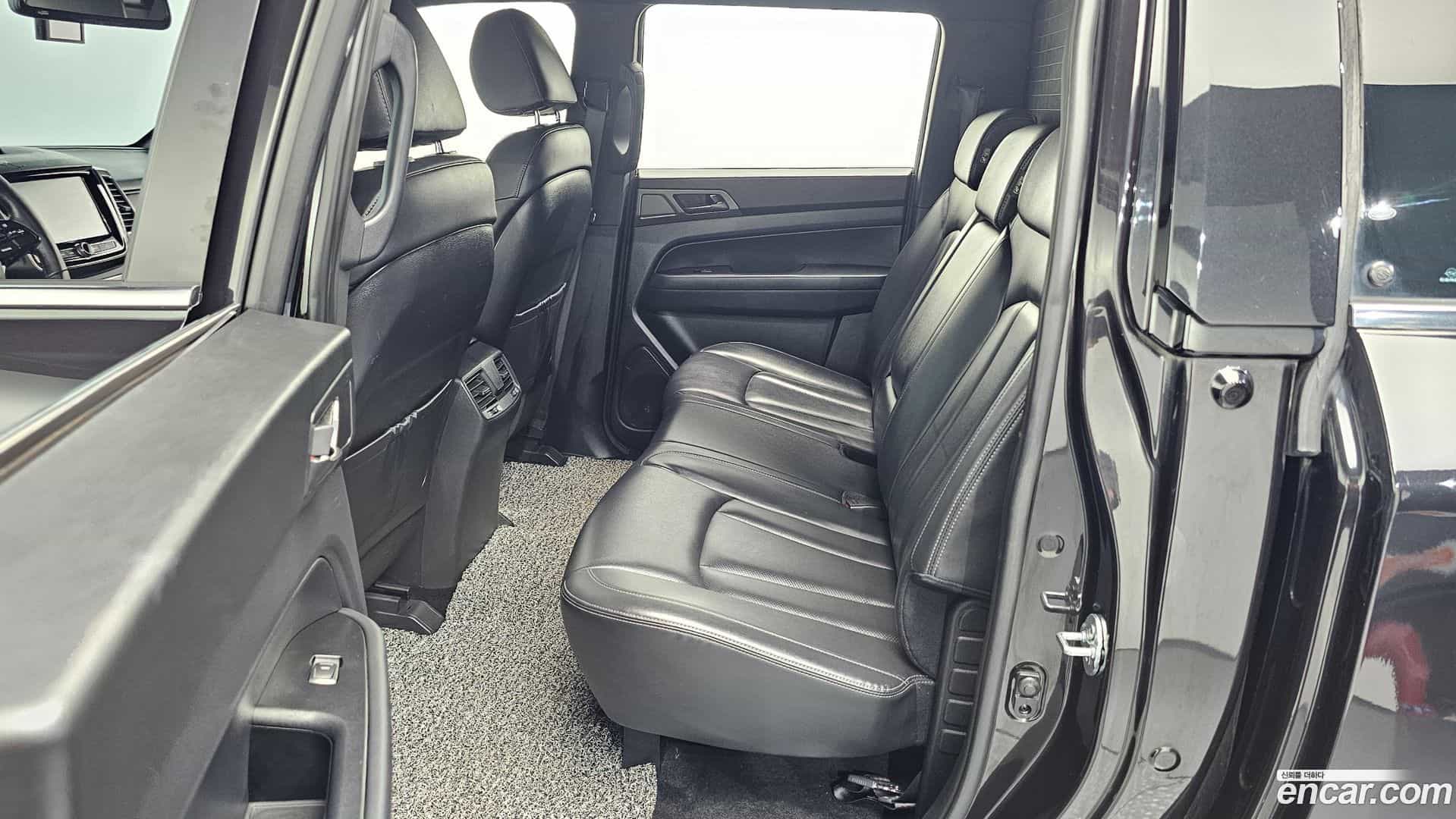 Rexton KG Mobility 2021.3-OPTION-015