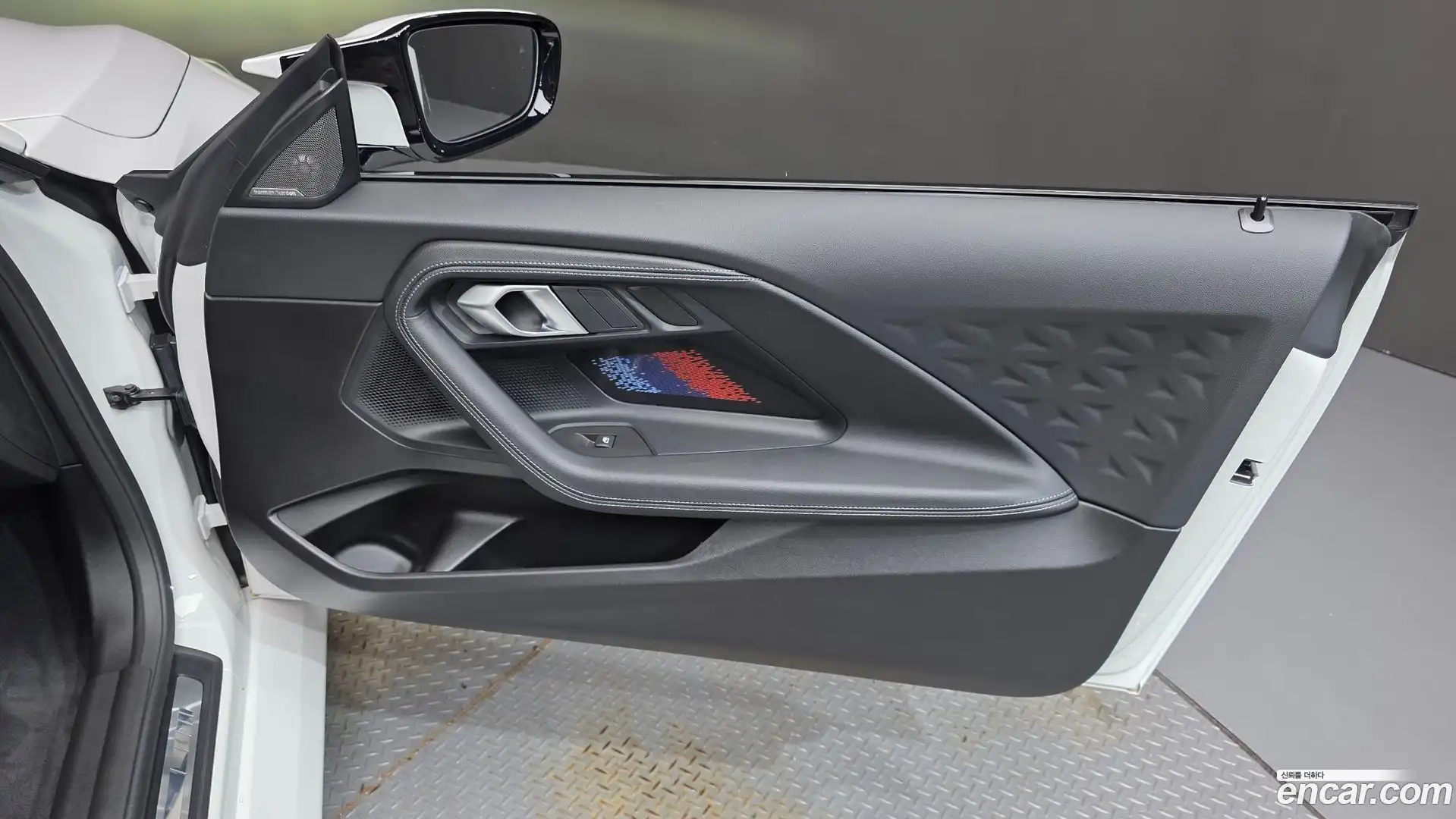 M2 BMW 2026.3-INNER-035