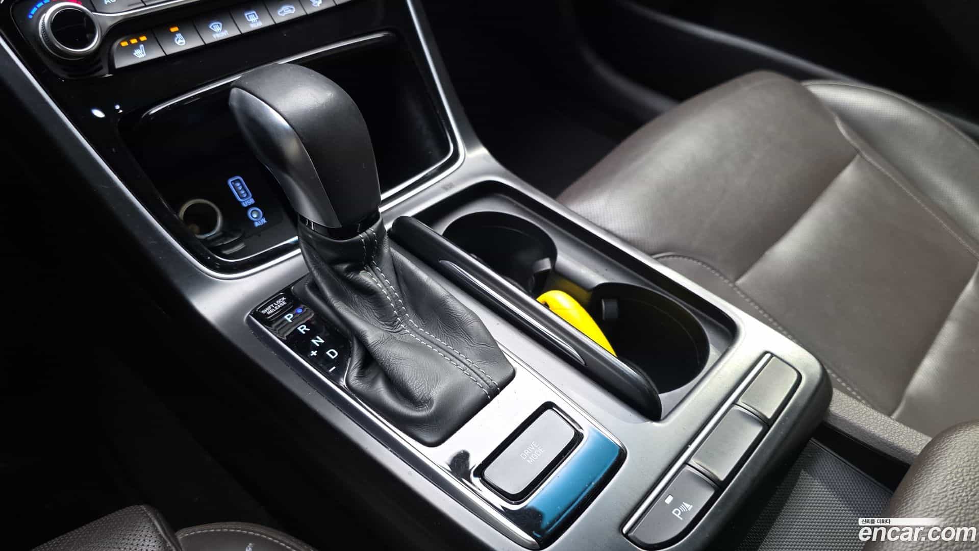Grandeur Hyundai 2017.4-INNER-009