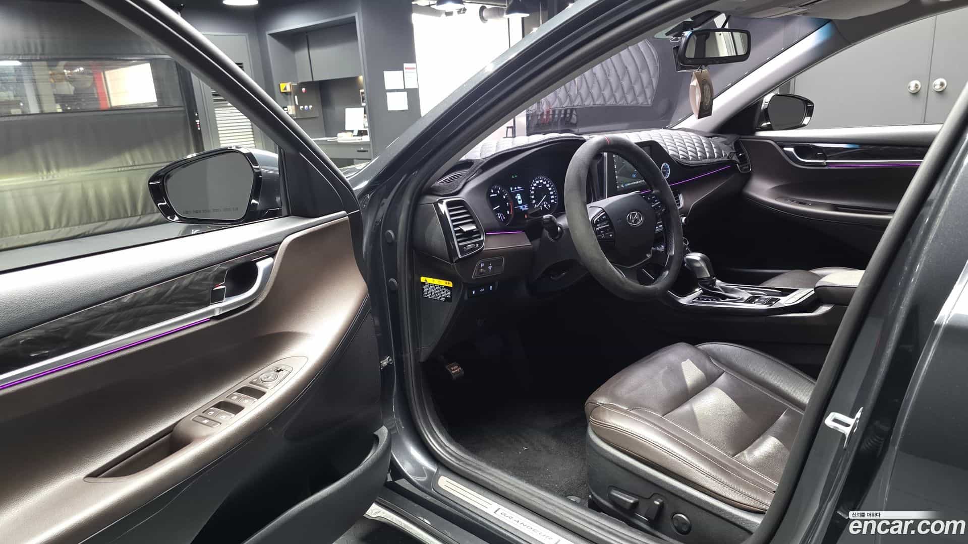 Grandeur Hyundai 2017.4-INNER-010