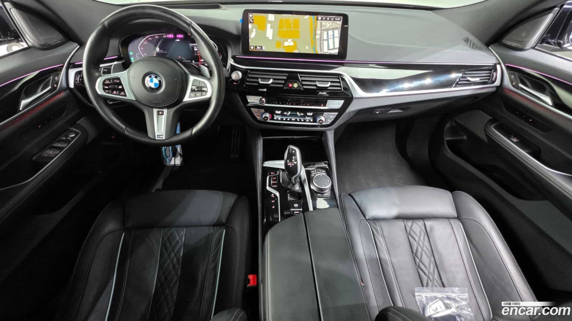 Gran Turismo BMW 2023.2-INNER-007