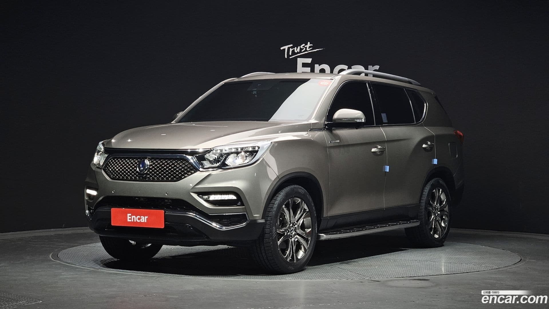 Main__Slider__Photo:Rexton KG Mobility 2018.8-0