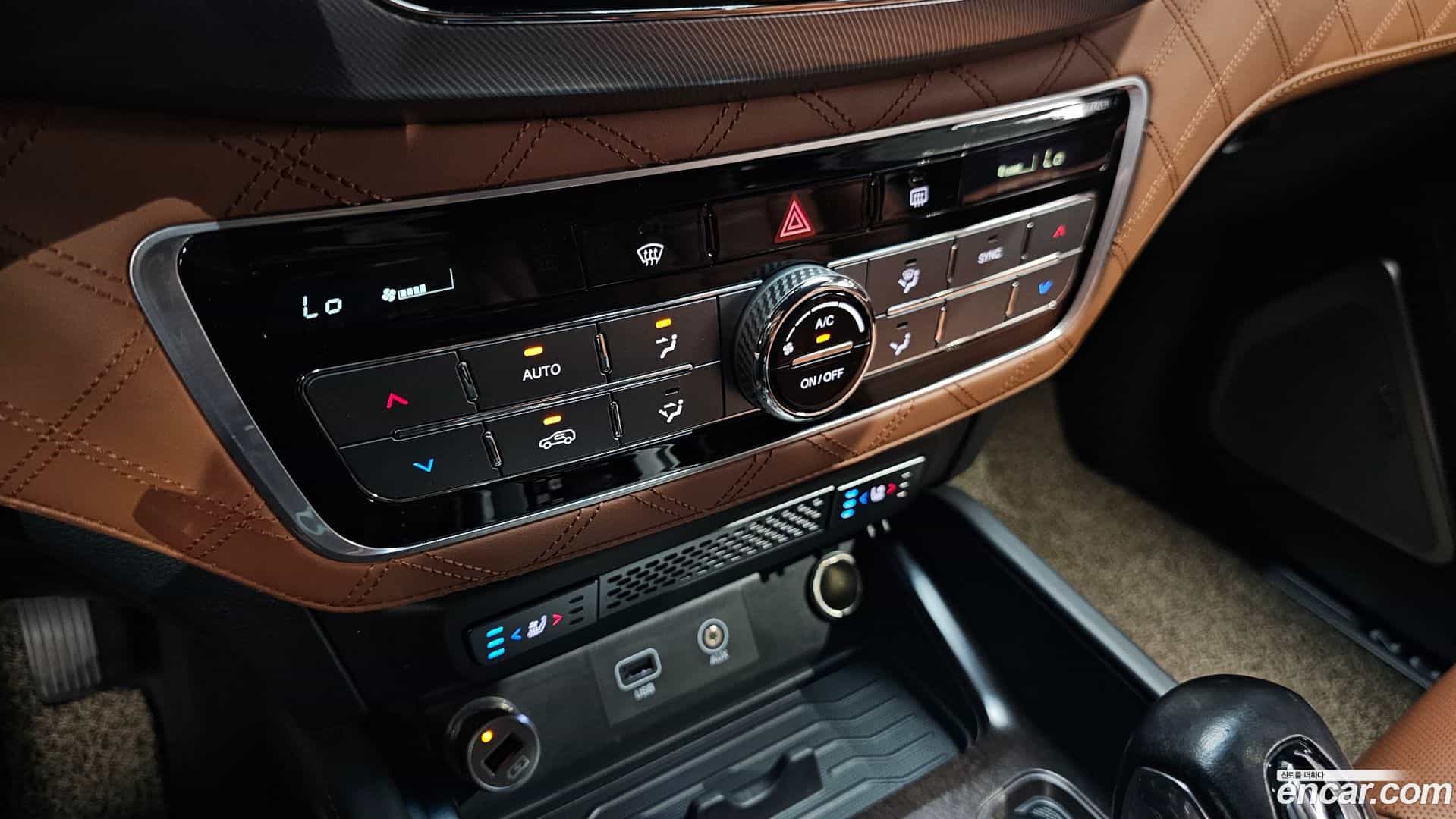 Rexton KG Mobility 2018.8-OPTION-021