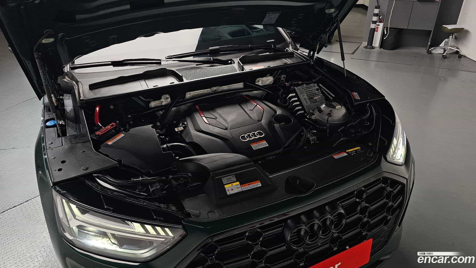 SQ5 Audi 2023.10-OUTER-006
