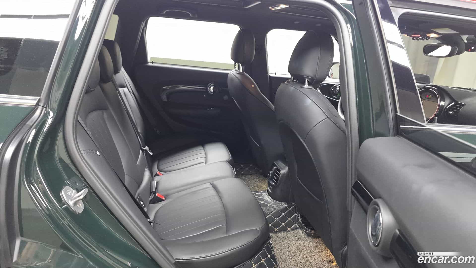 Clubman Mini 2022.4-OPTION-016