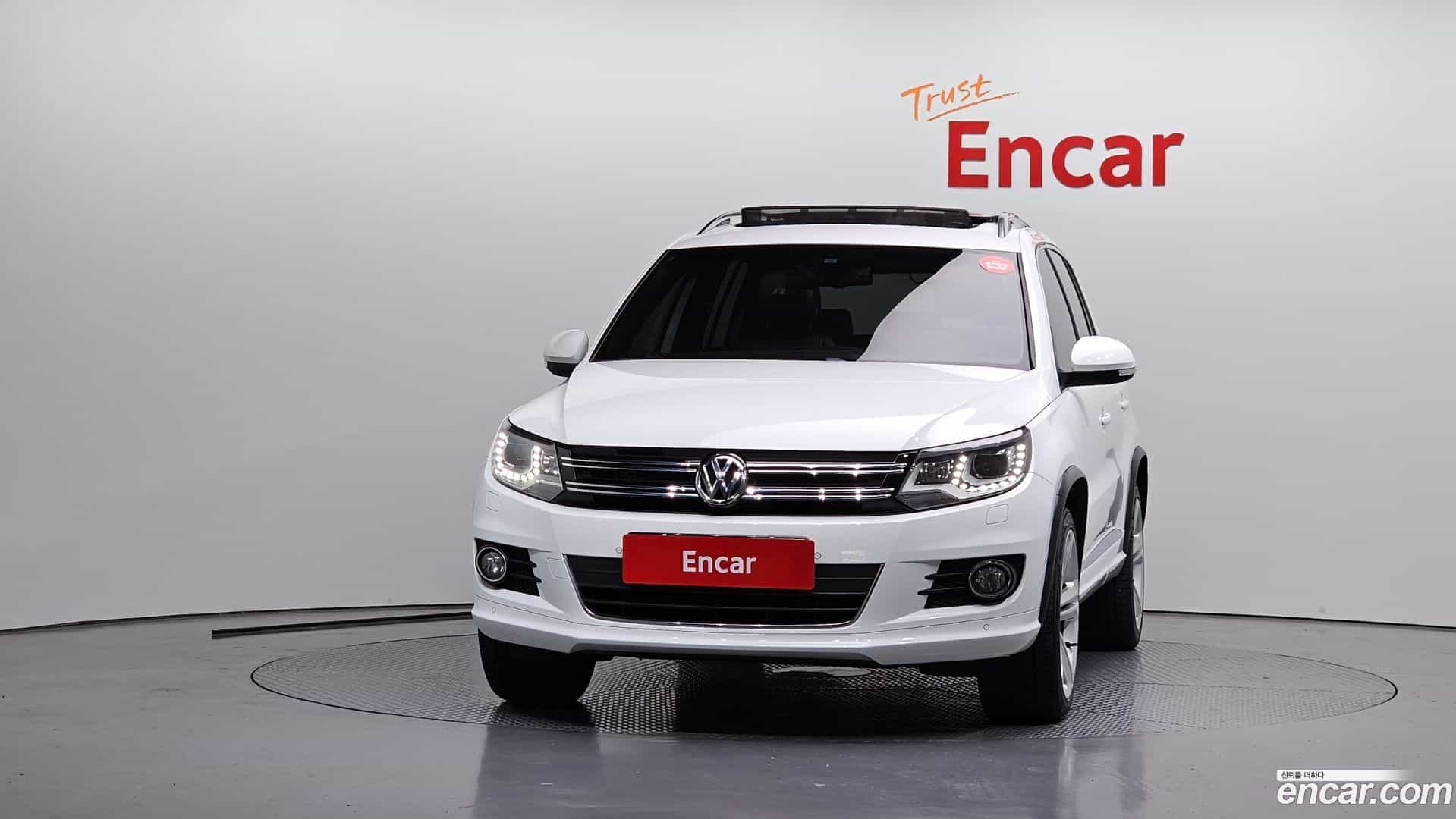 Tiguan Volkswagen 2014.6-OUTER-003