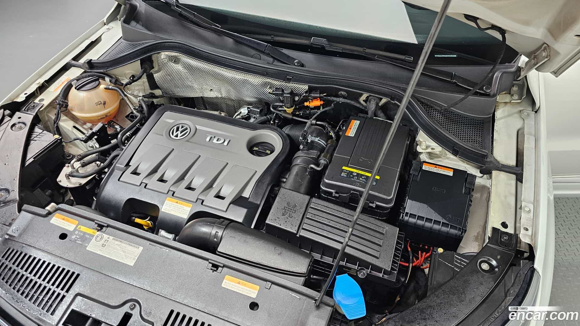 Tiguan Volkswagen 2014.6-OUTER-006