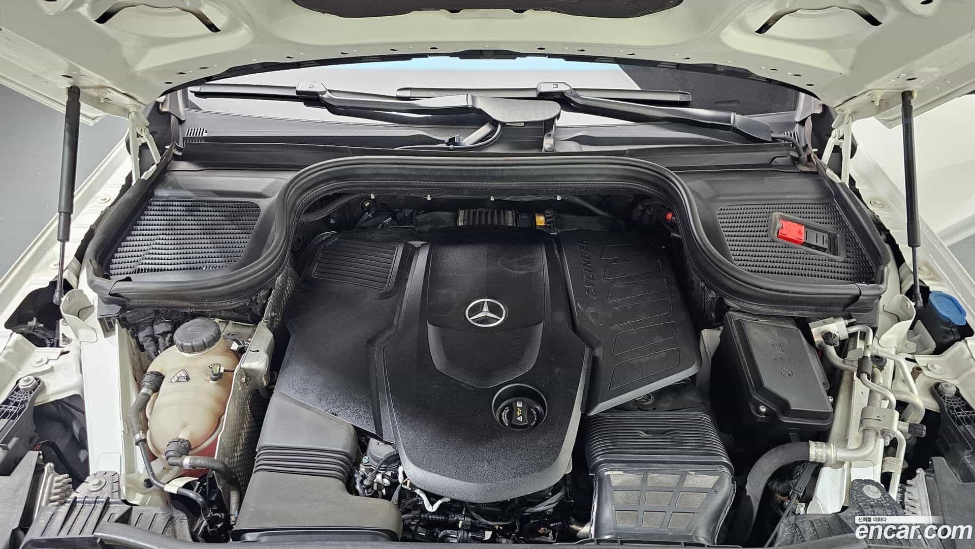 GLS-Class Mercedes-Benz 2022.4-OUTER-006
