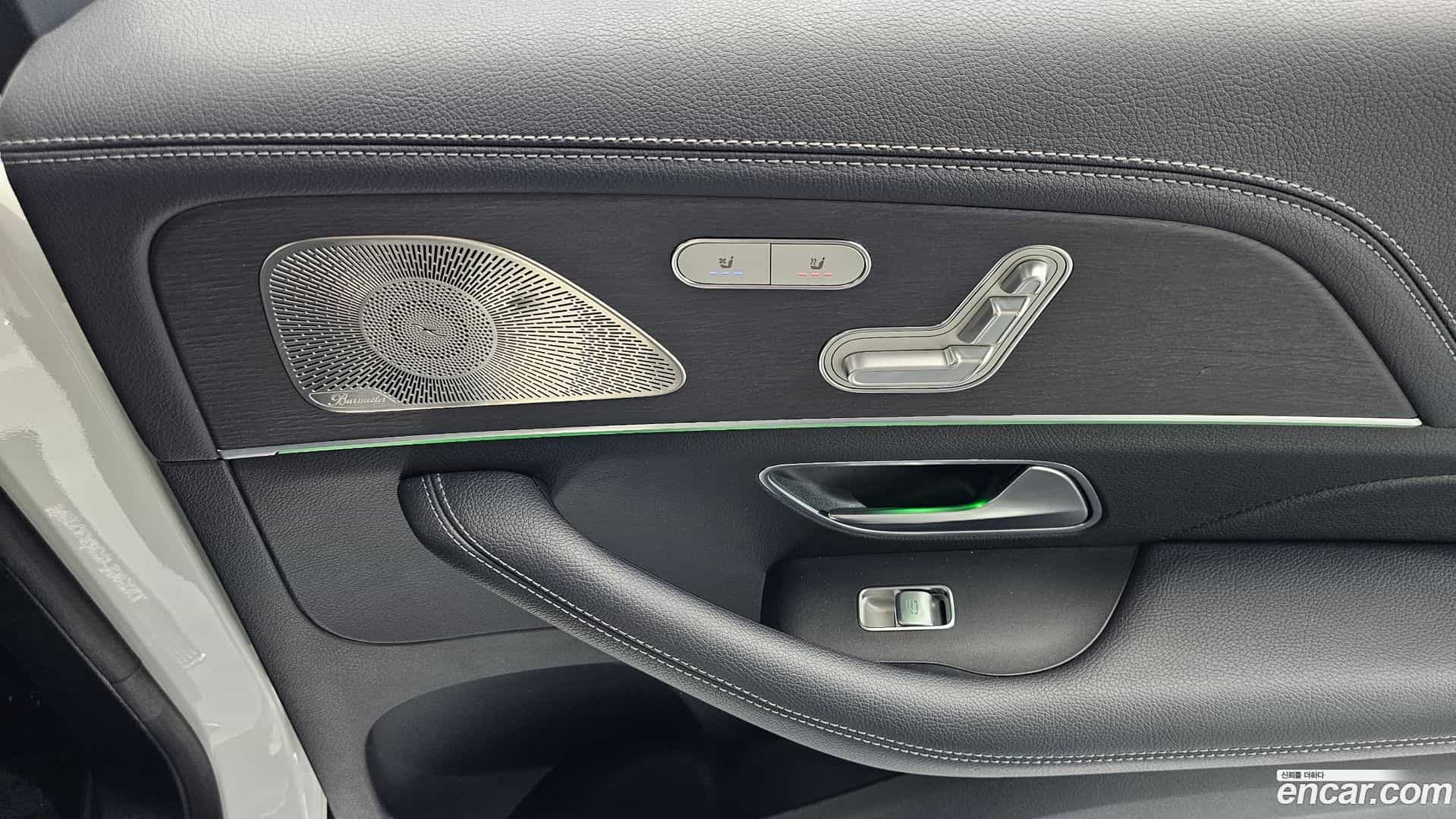 GLS-Class Mercedes-Benz 2022.4-OPTION-024