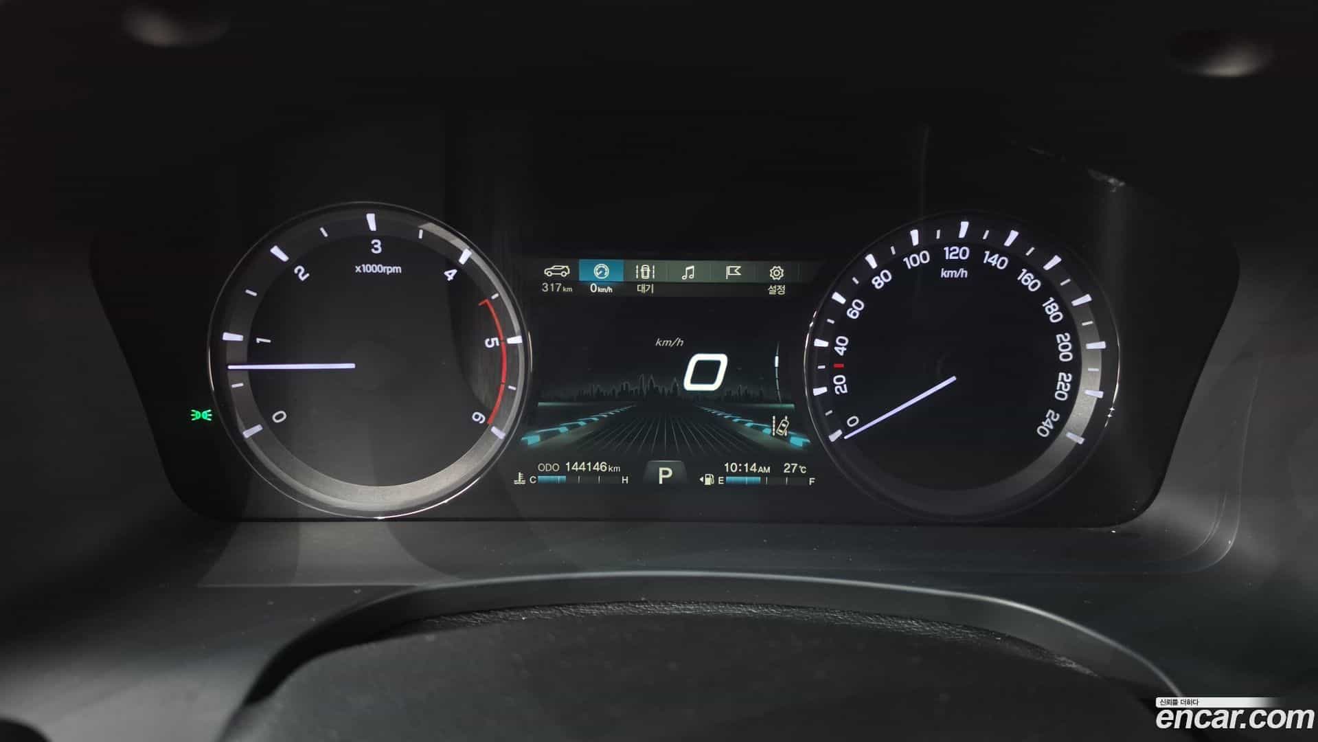 Rexton KG Mobility 2017.10-INNER-008