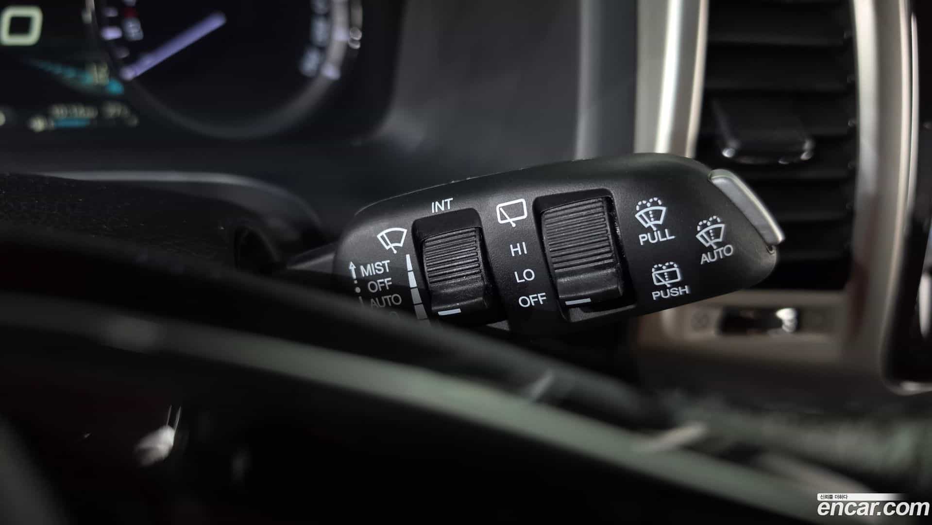 Rexton KG Mobility 2017.10-OPTION-040