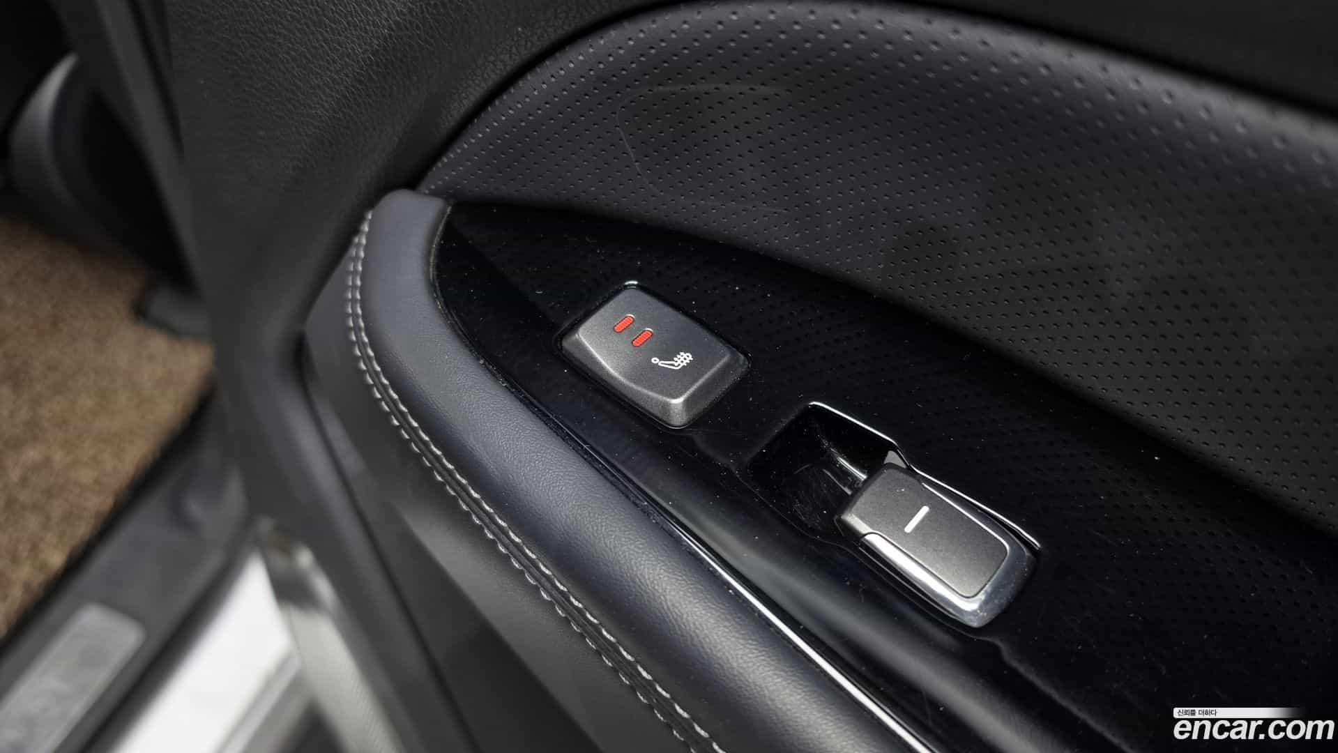 Rexton KG Mobility 2017.10-OPTION-042