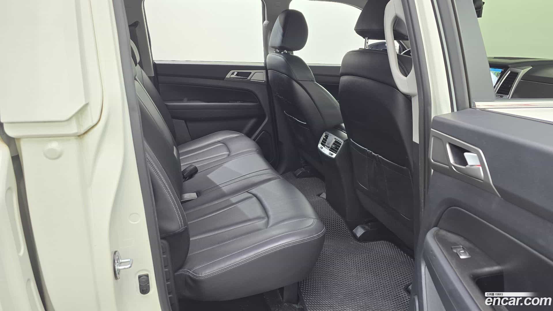 Rexton KG Mobility 2018.11-OPTION-015