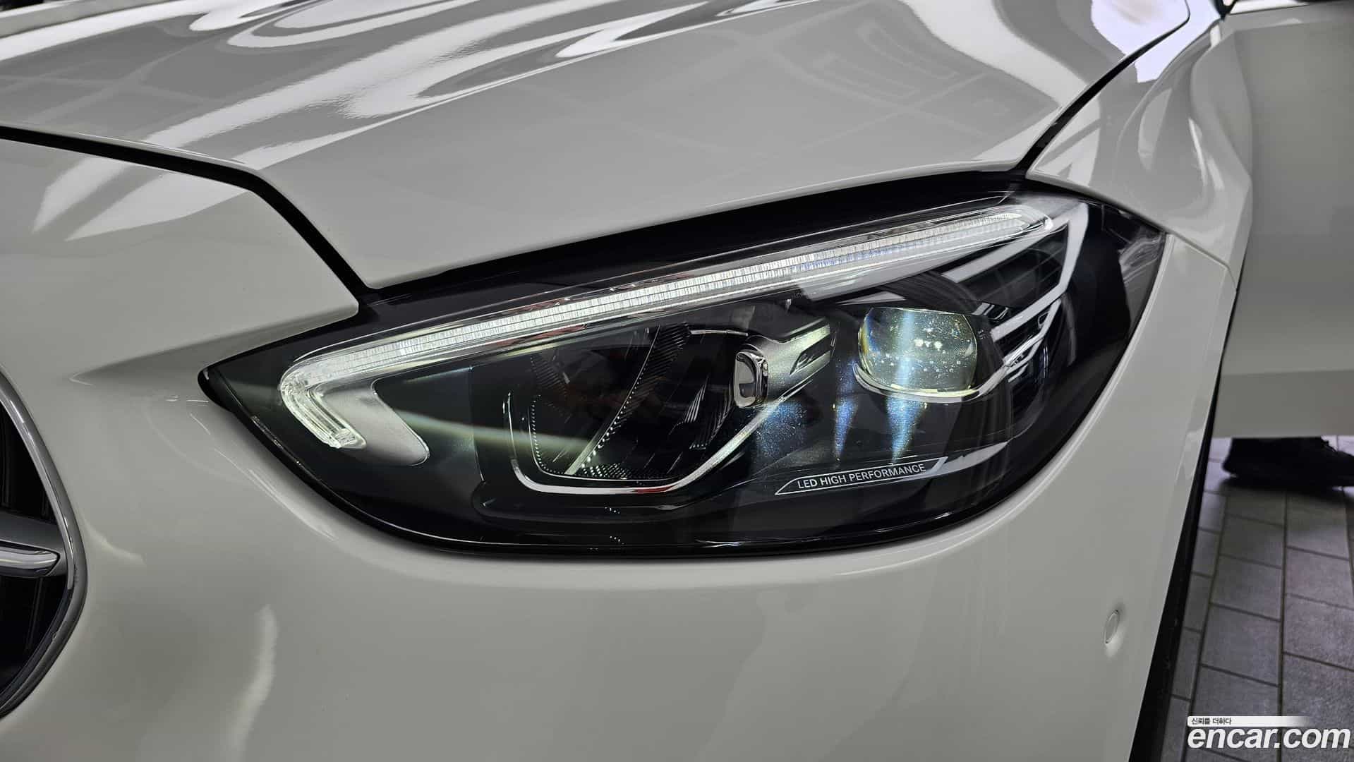C-Class Mercedes-Benz 2024.9-OUTER-032