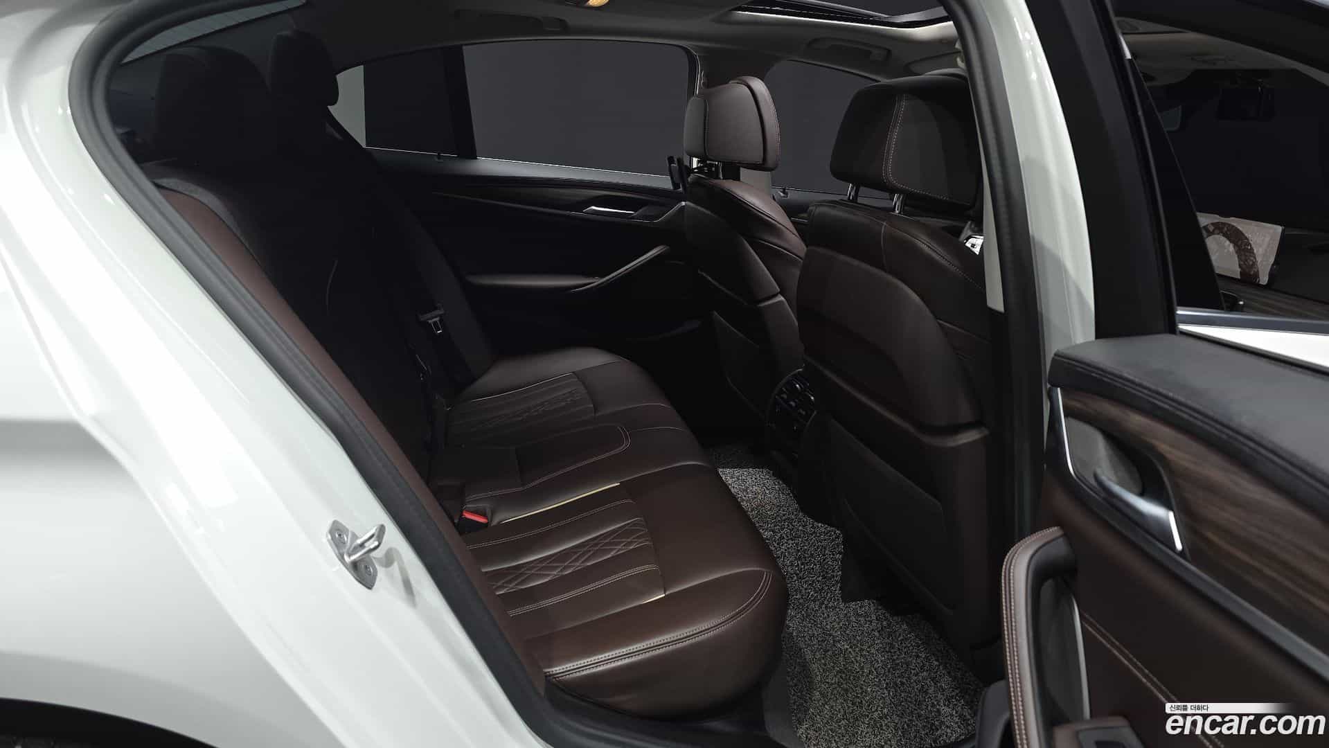 5-Series BMW 2020.7-OPTION-015