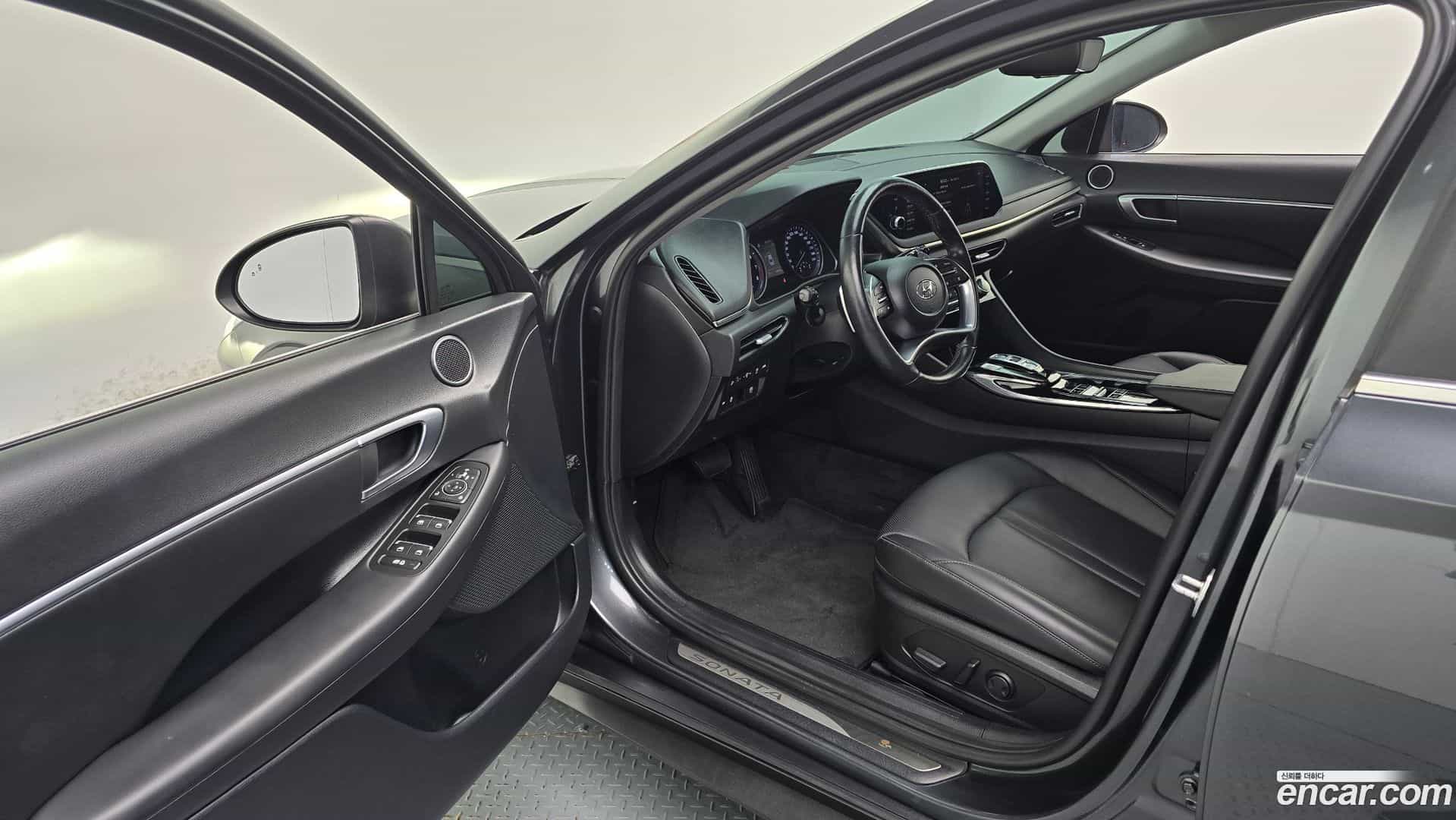 Sonata Hyundai 2021.3-INNER-010