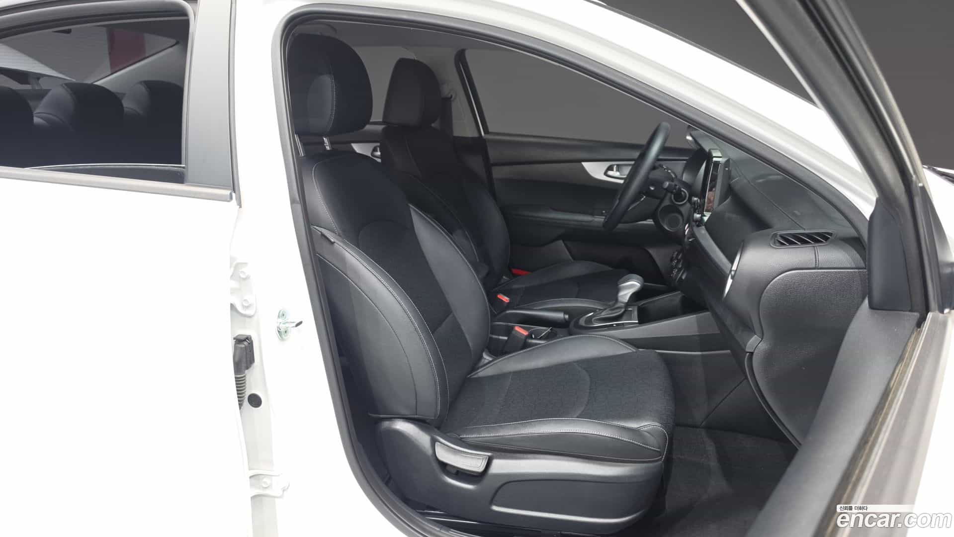 K3 Kia 2022.3-INNER-036