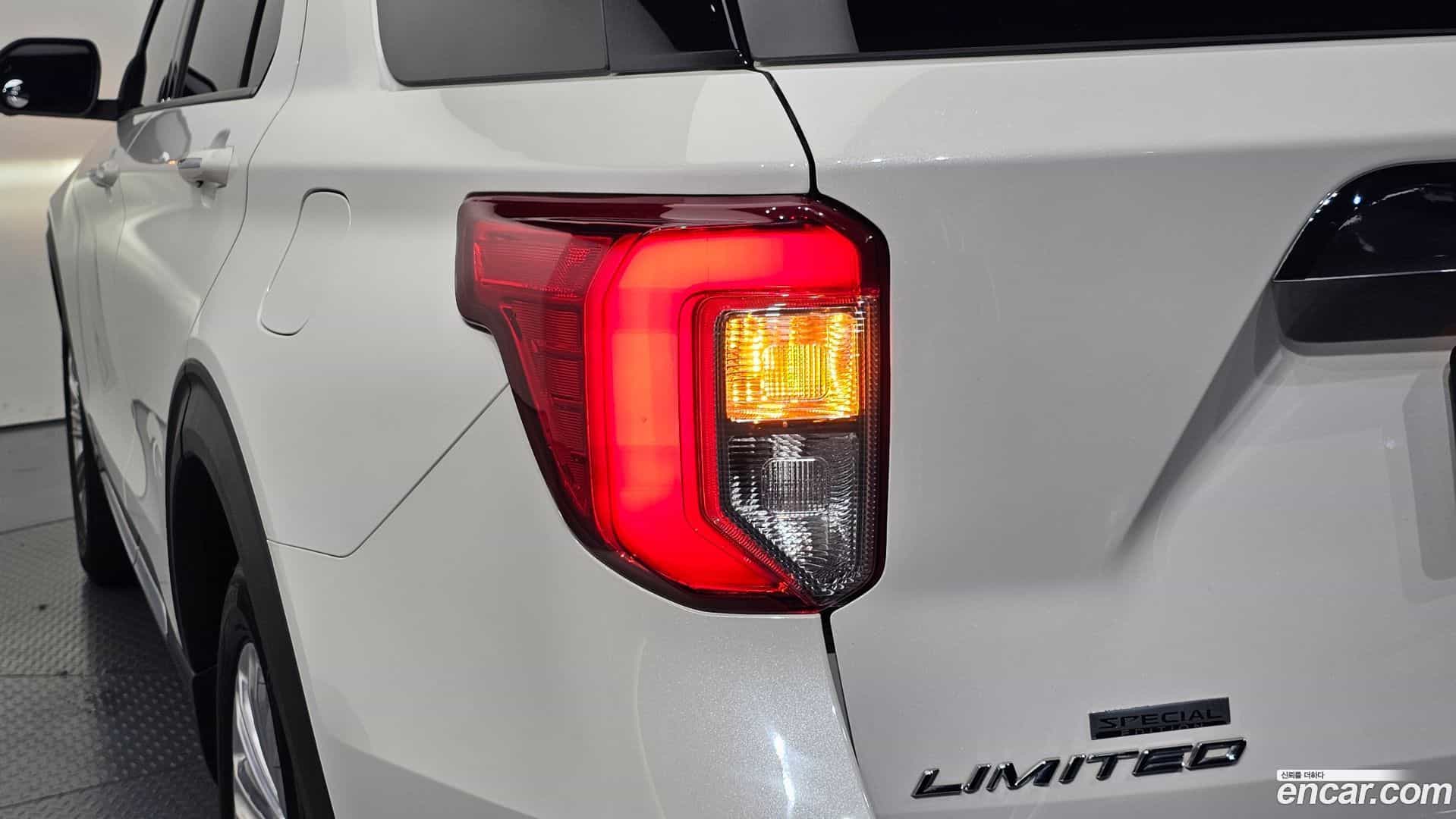 Explorer Ford 2021.2-OUTER-033