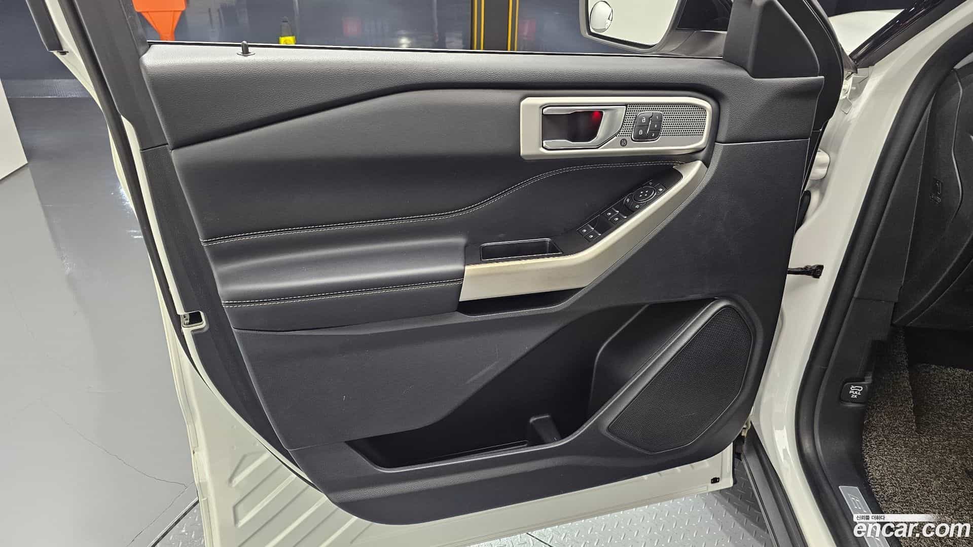 Explorer Ford 2021.2-INNER-034